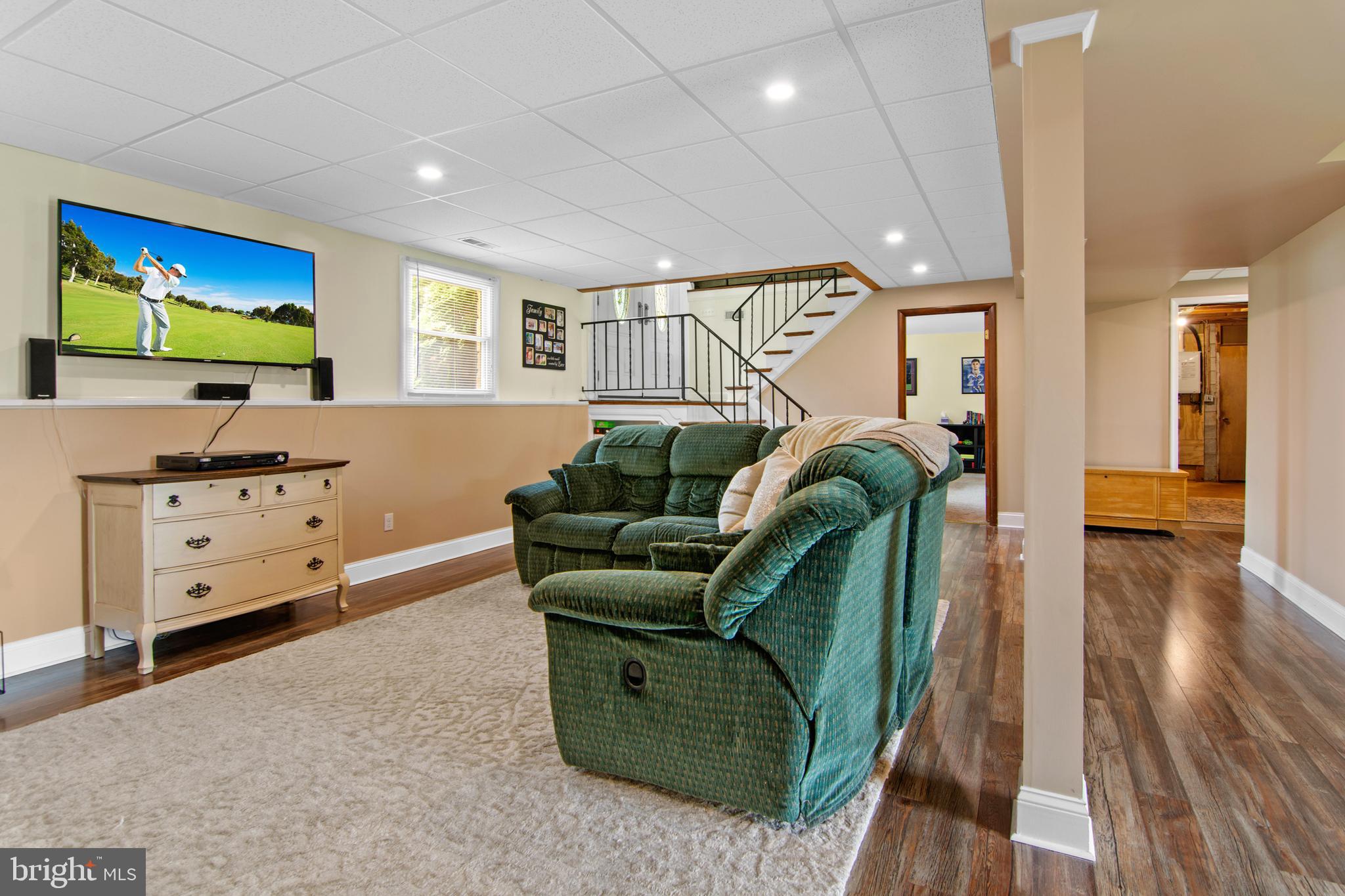 HUNTINGTON - Residential