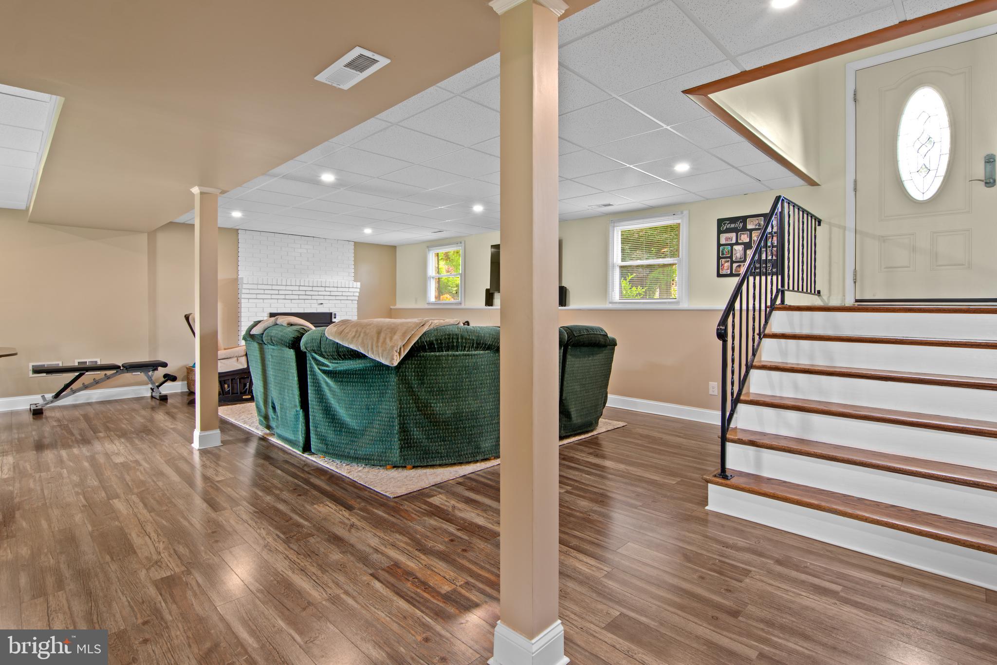 HUNTINGTON - Residential