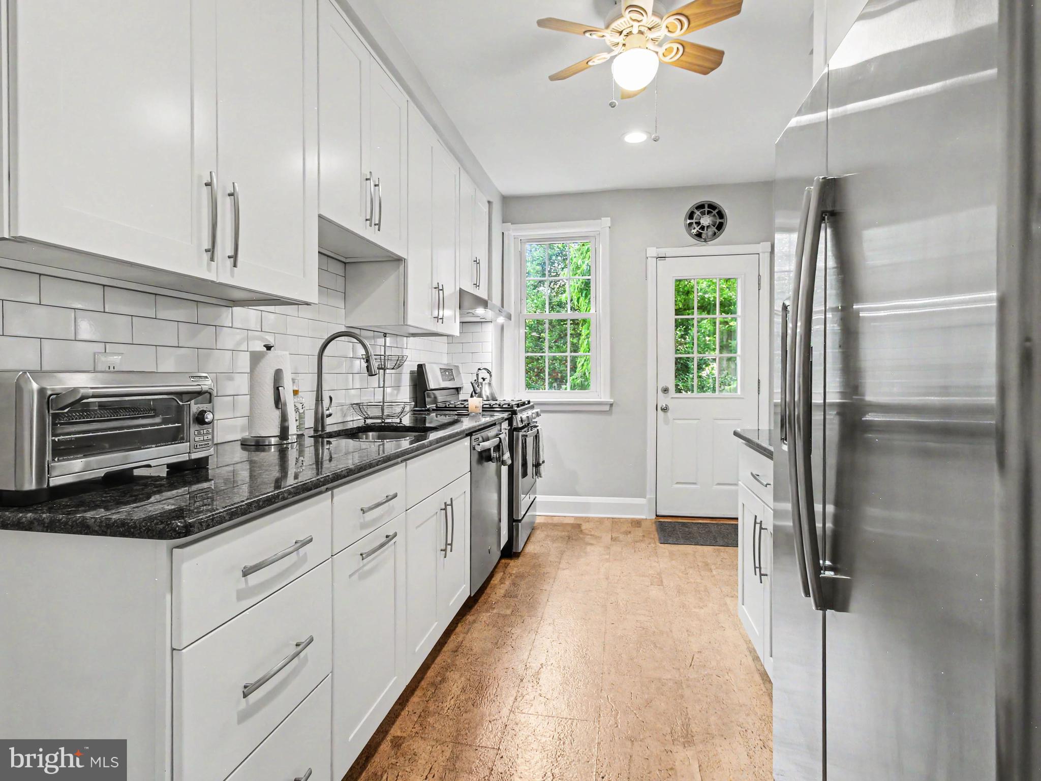 PARKVILLE - Residential