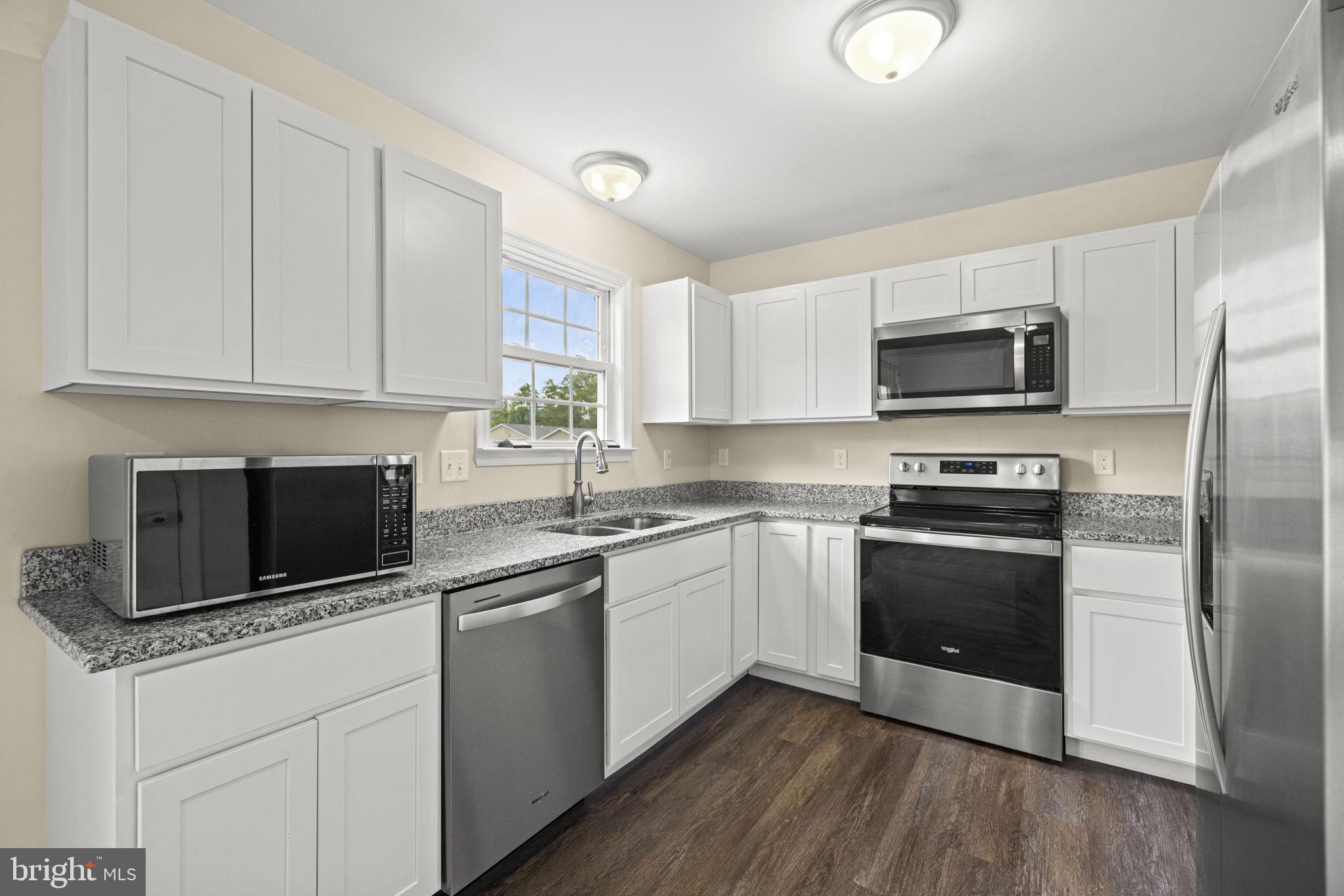 ELIZABETH STATION - Residential
