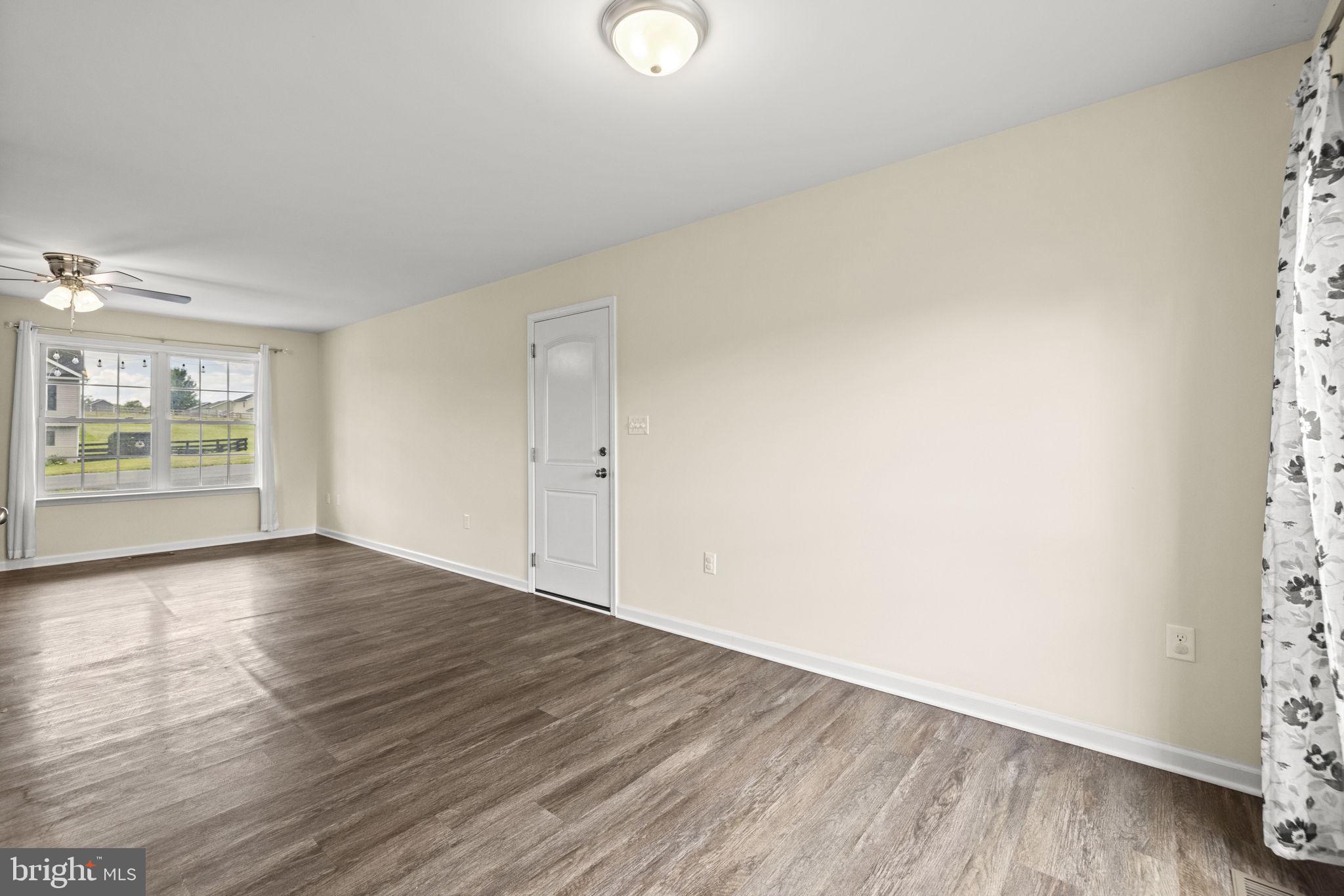 ELIZABETH STATION - Residential