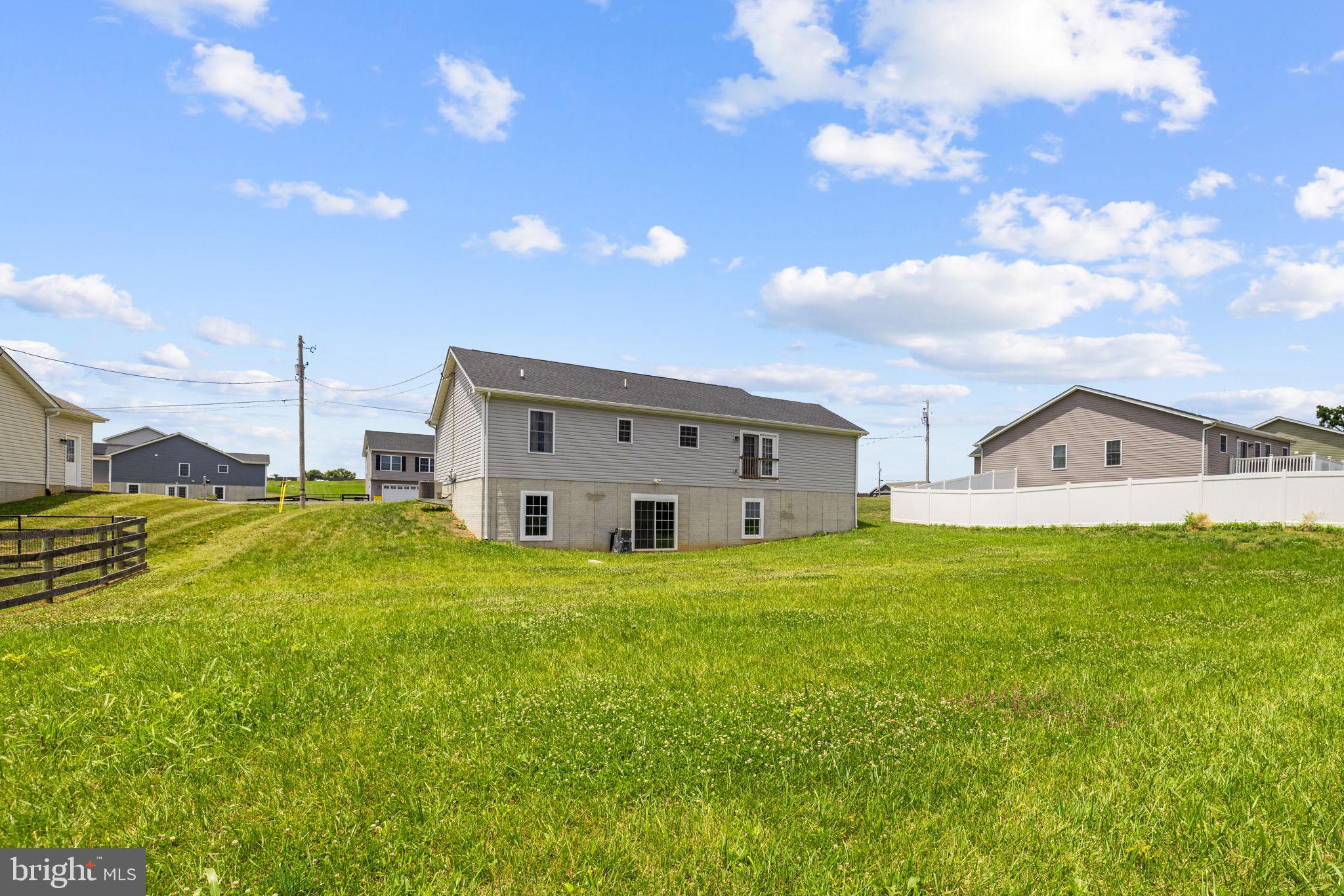 ELIZABETH STATION - Residential