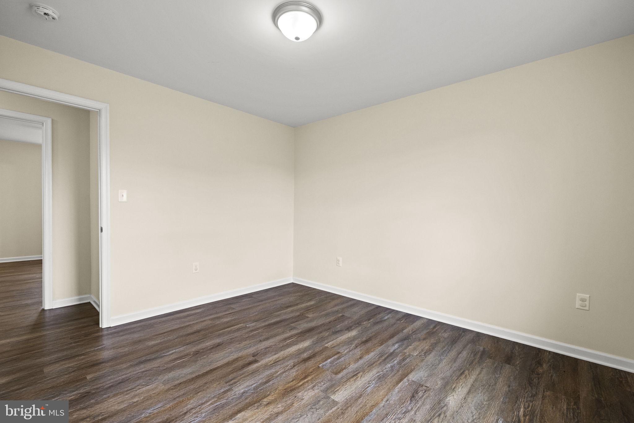 ELIZABETH STATION - Residential