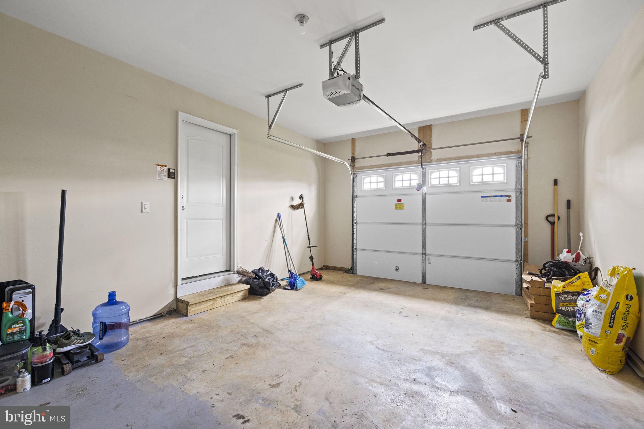 ELIZABETH STATION - Residential
