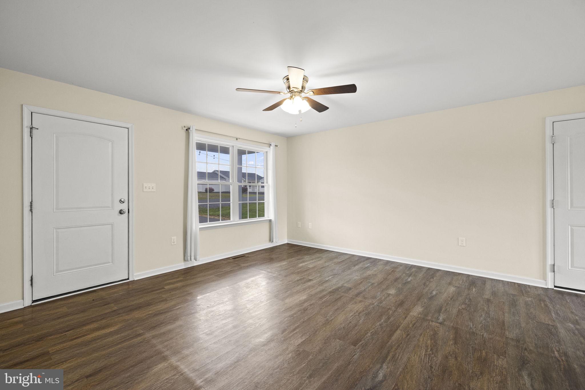 ELIZABETH STATION - Residential