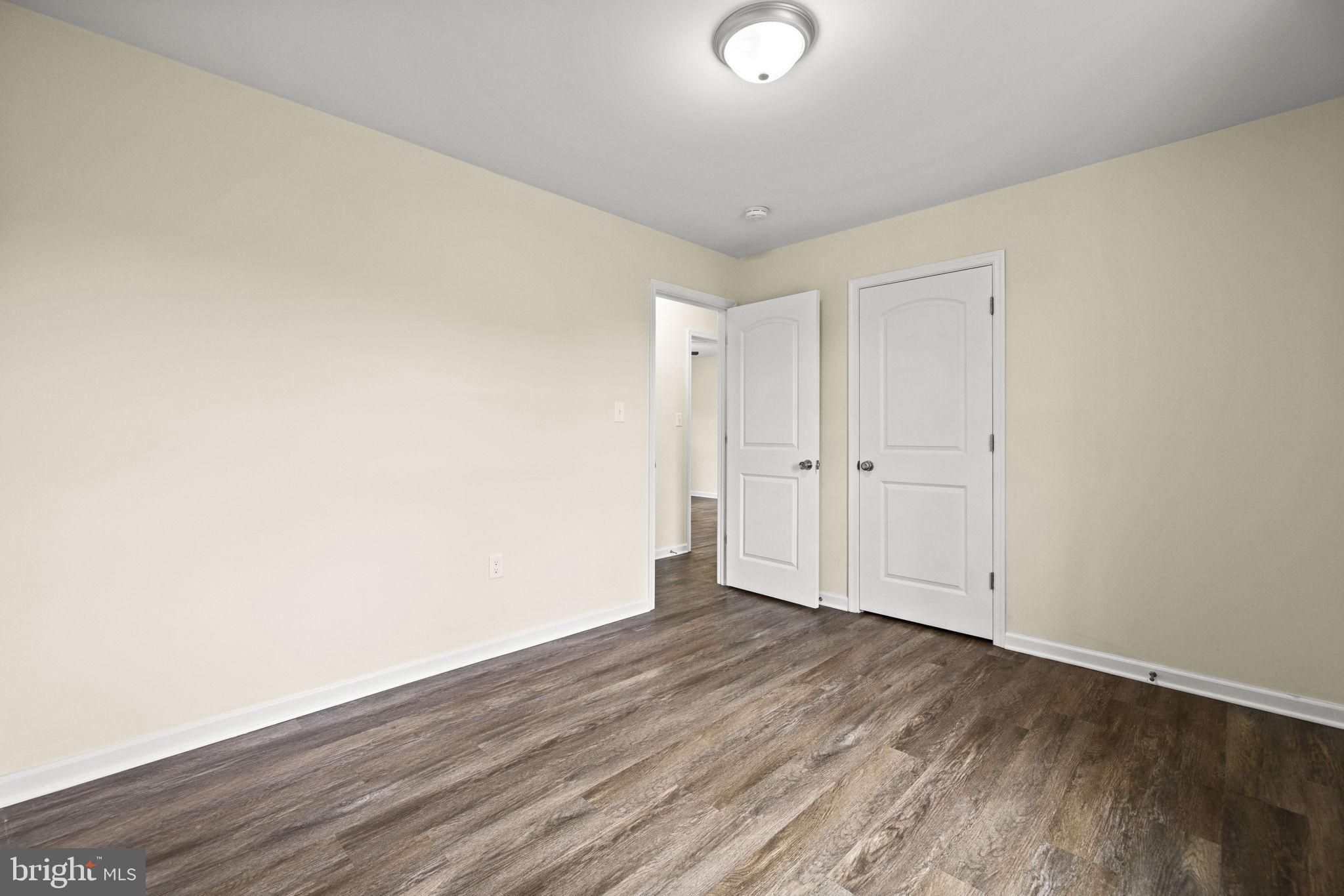 ELIZABETH STATION - Residential