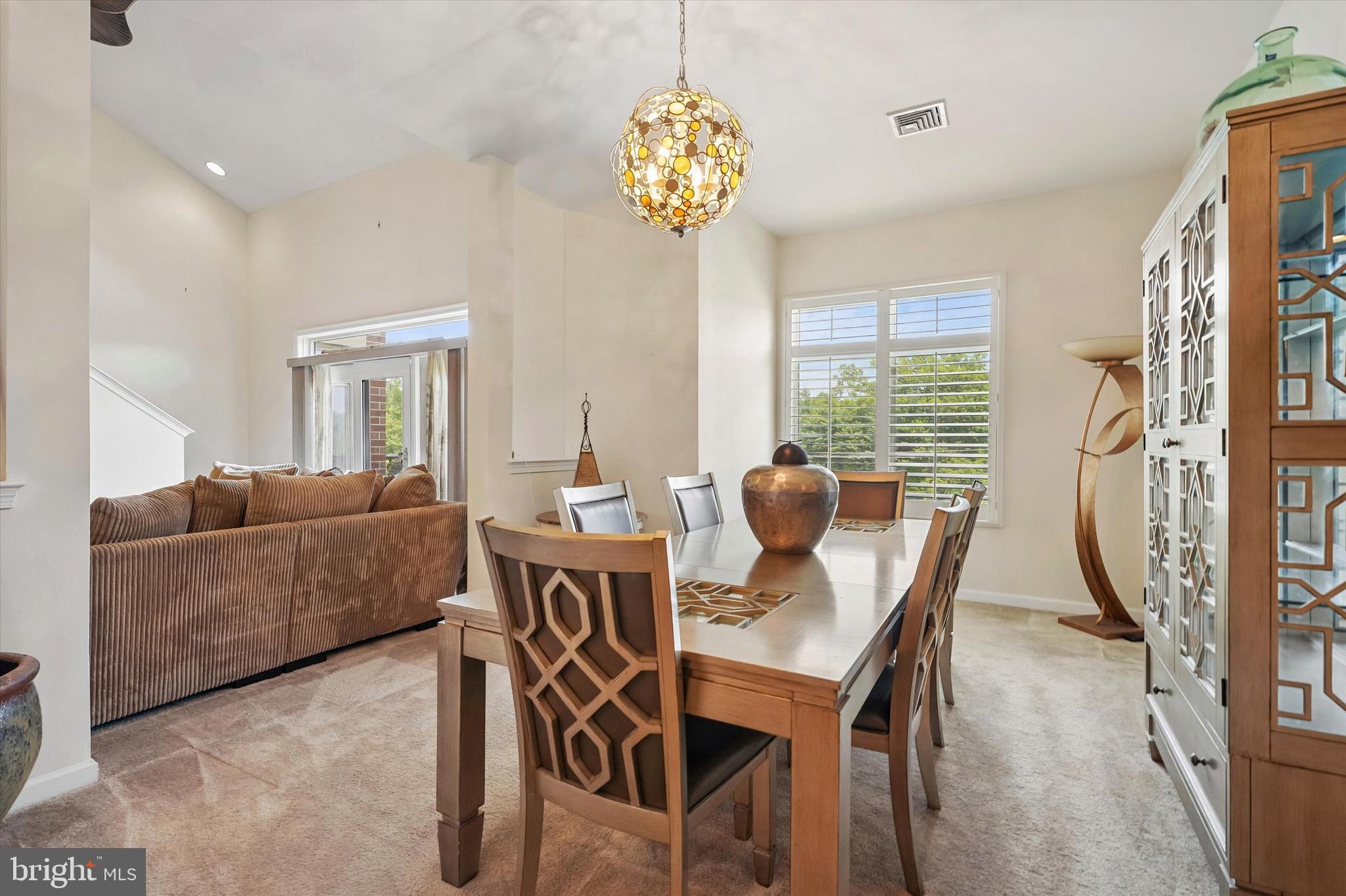 HUNTINGDON VALLEY - Residential