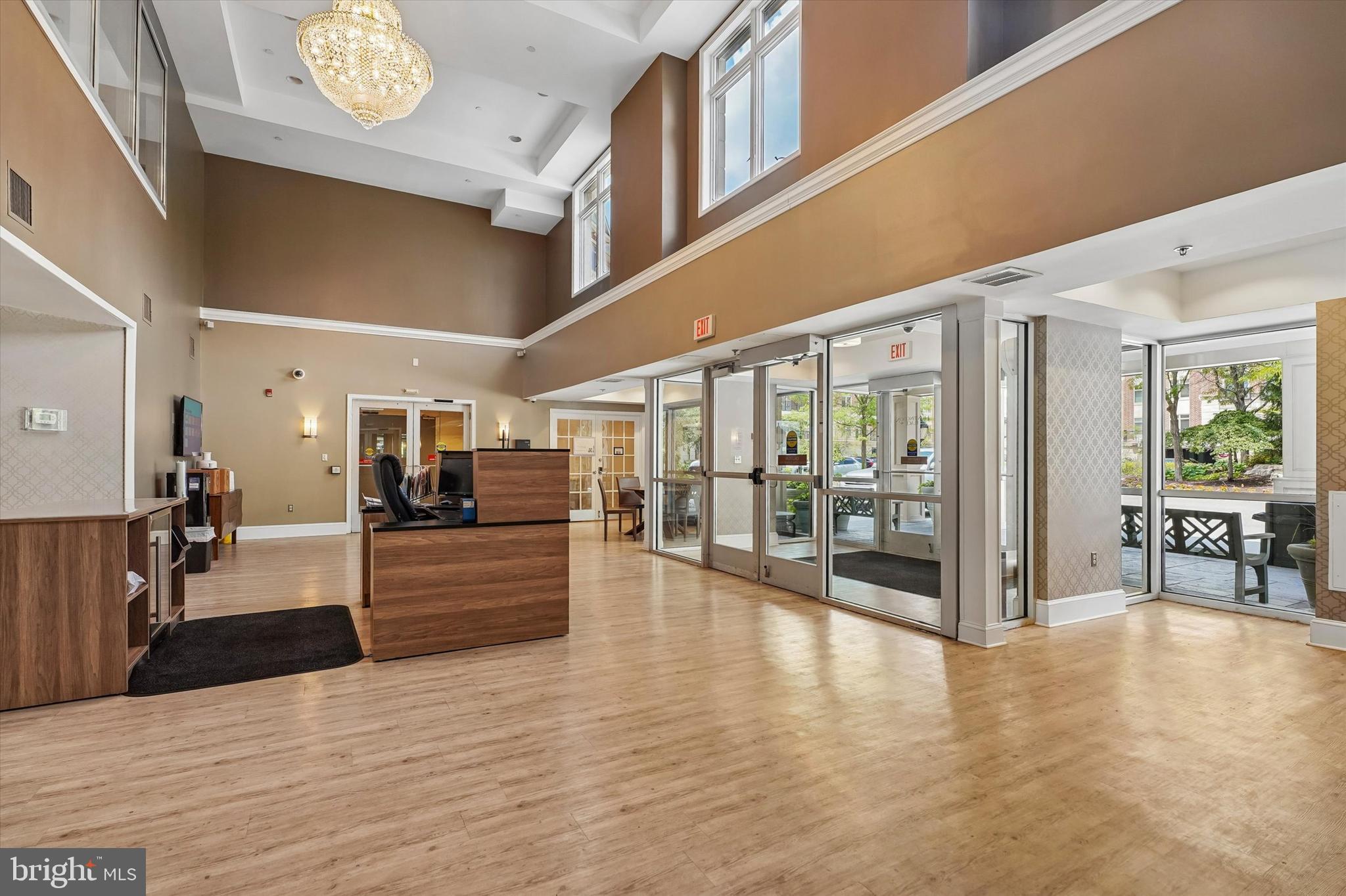 HUNTINGDON VALLEY - Residential