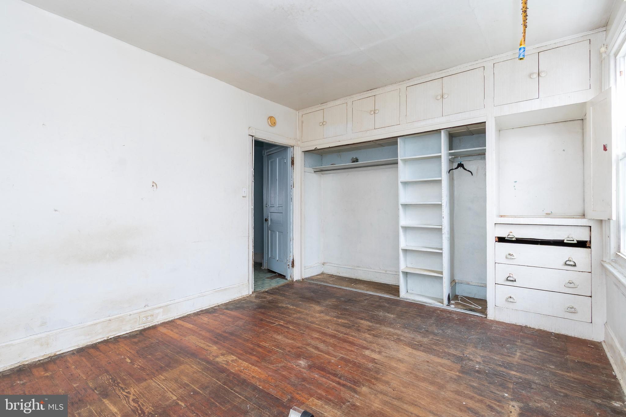 OLNEY - Residential