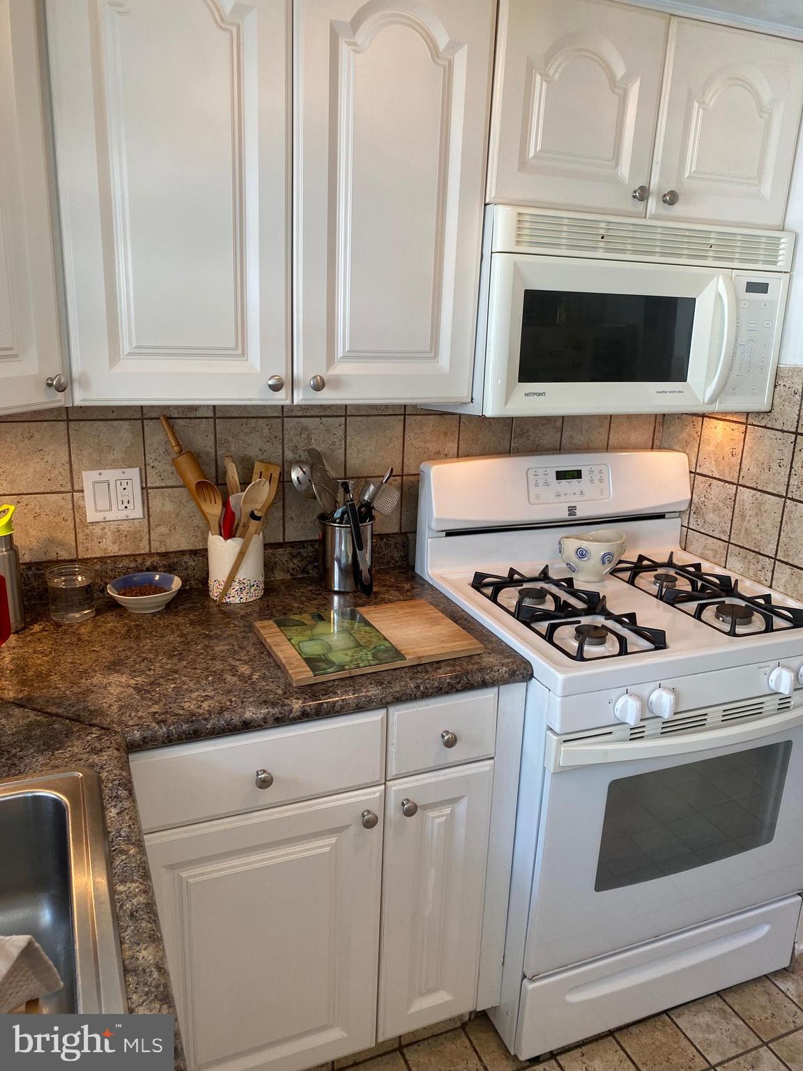 PORT RICHMOND - Residential