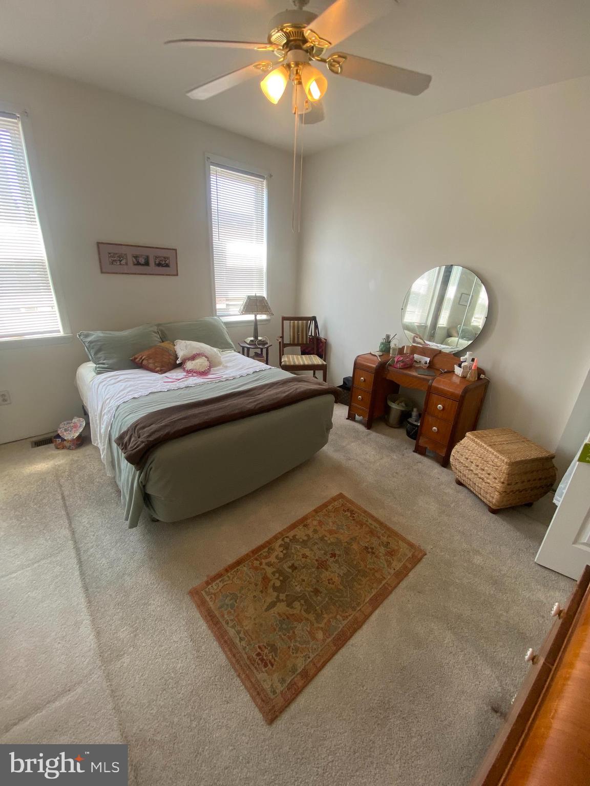 PORT RICHMOND - Residential