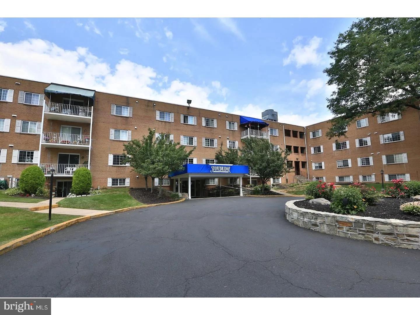 SOMERTON - Residential