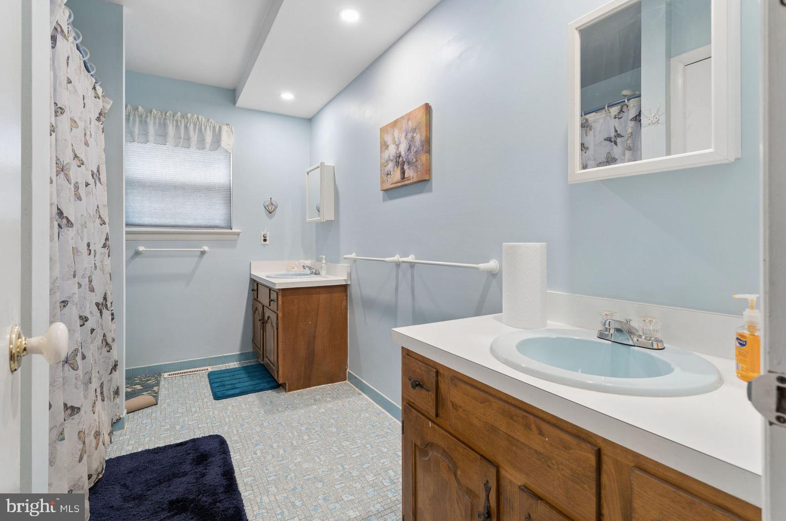 PEBBLE CREEK - Residential