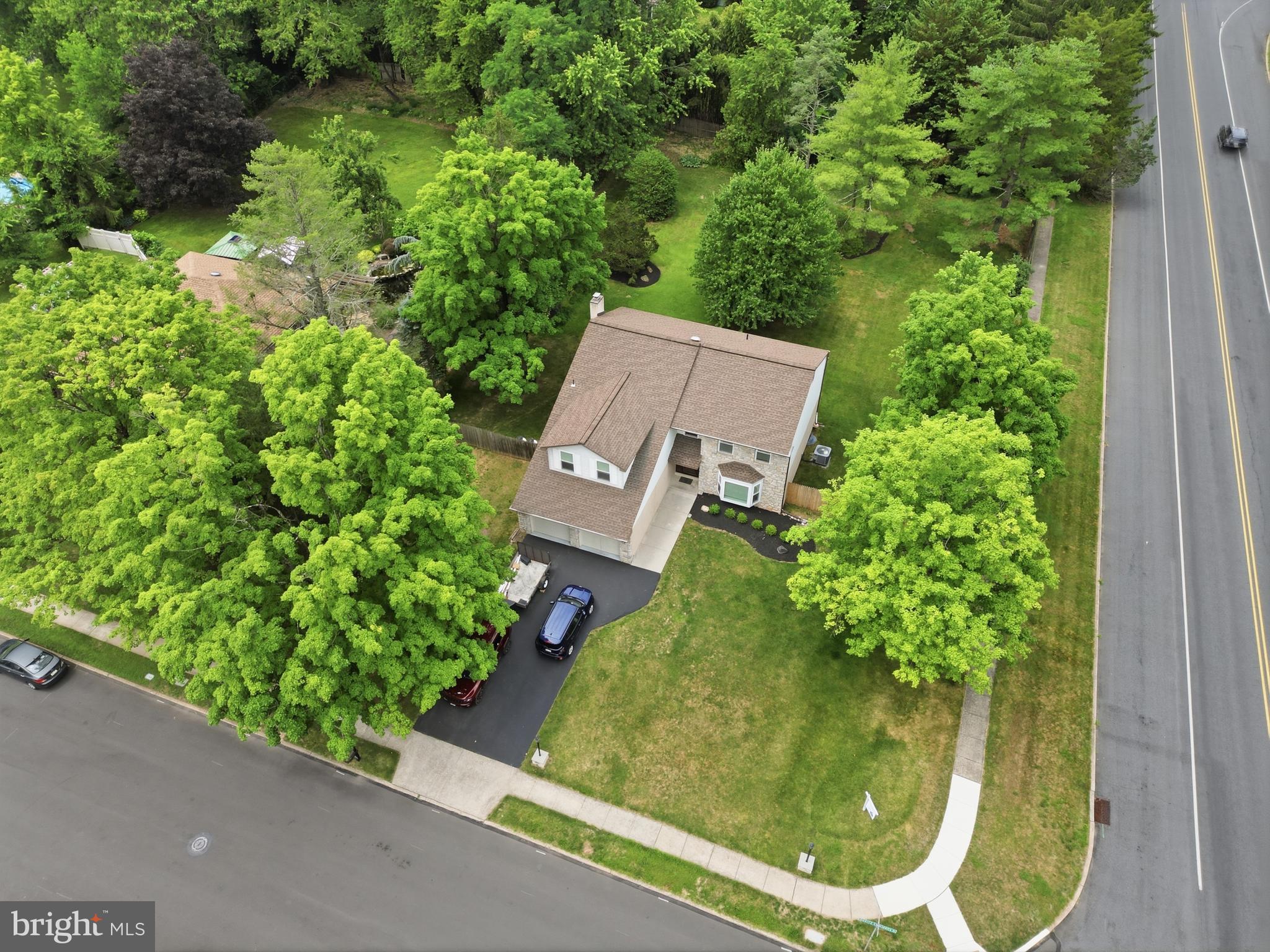 PEBBLE CREEK - Residential