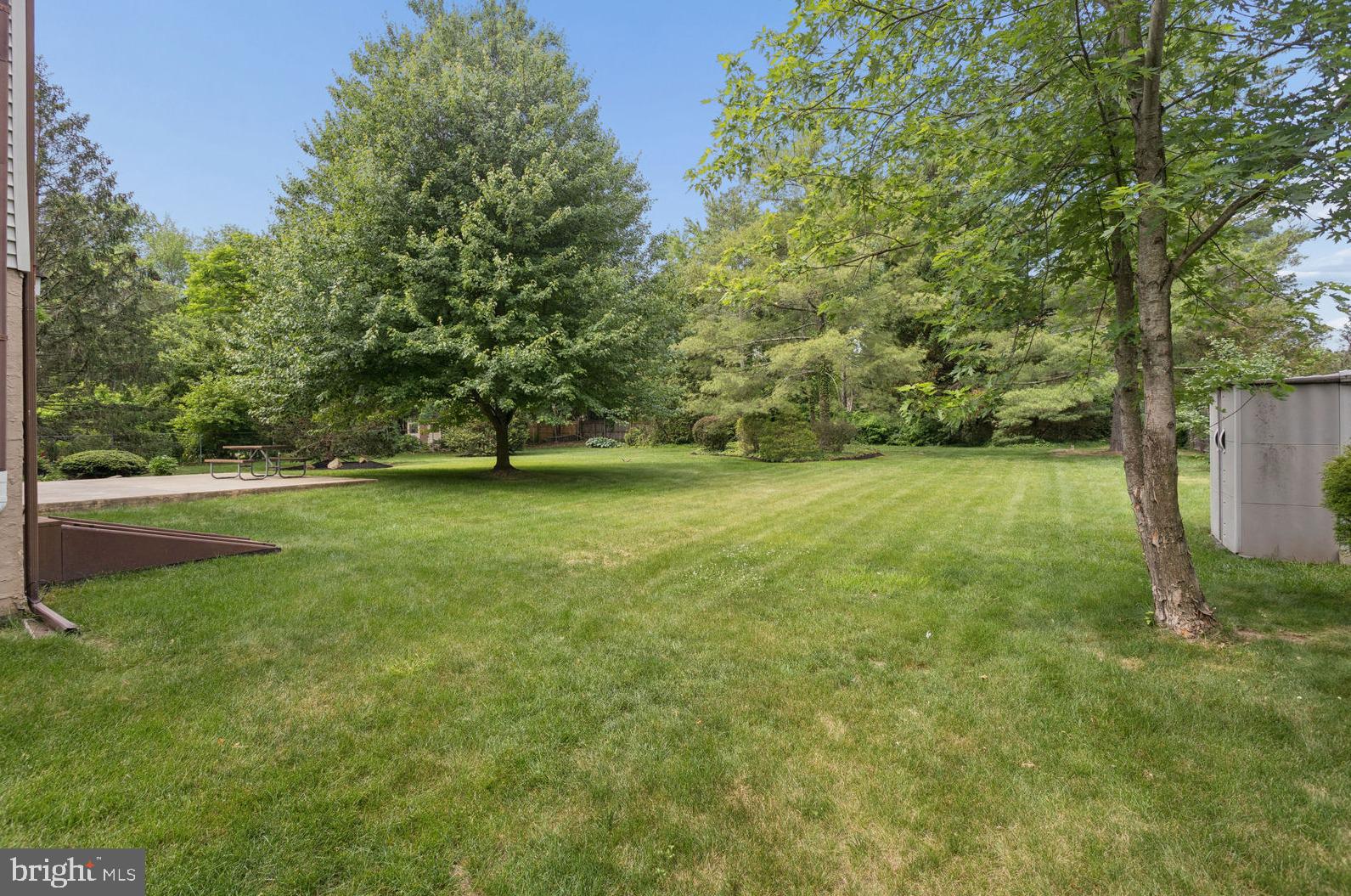 PEBBLE CREEK - Residential