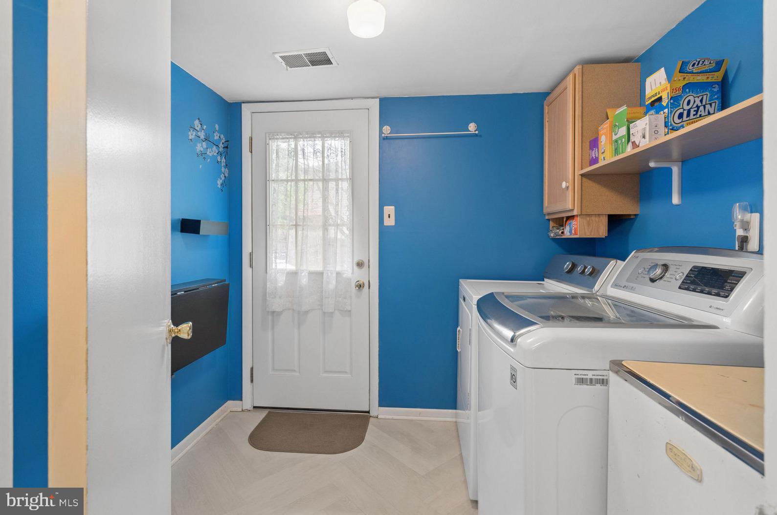PEBBLE CREEK - Residential
