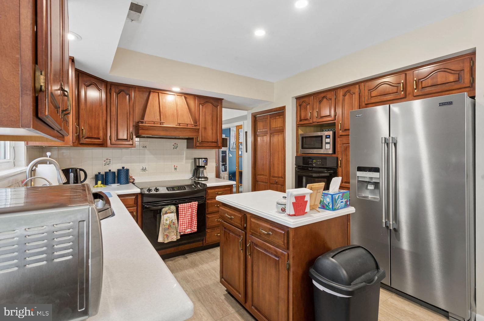 PEBBLE CREEK - Residential