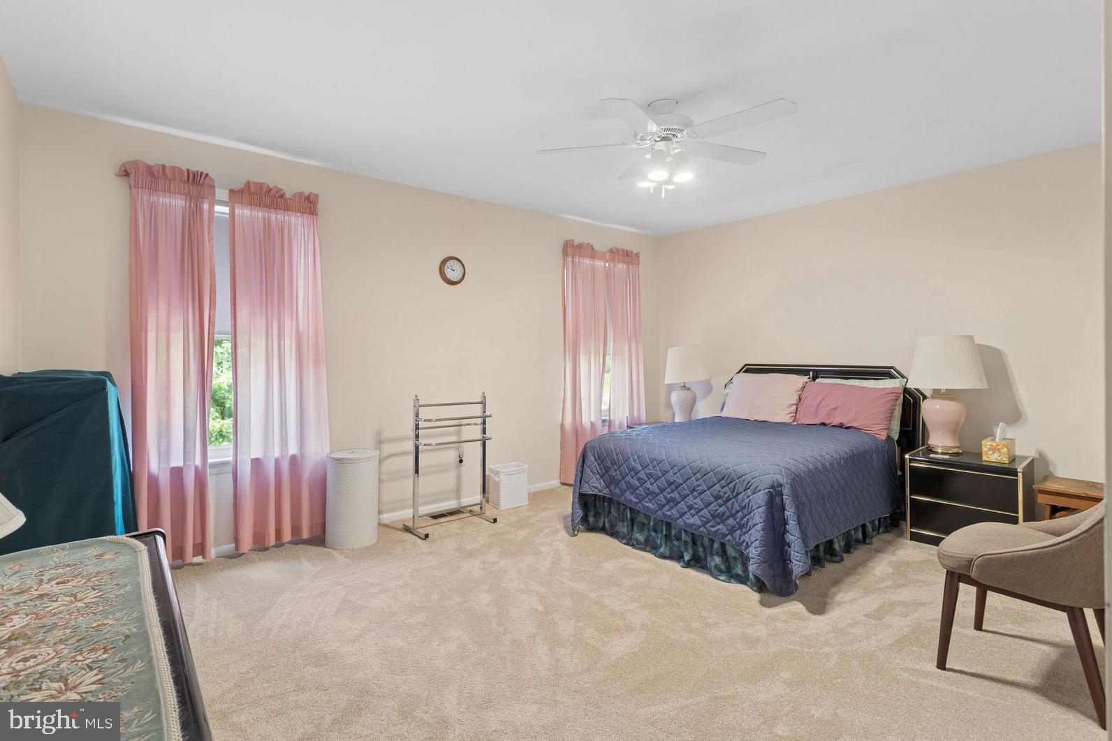 PEBBLE CREEK - Residential