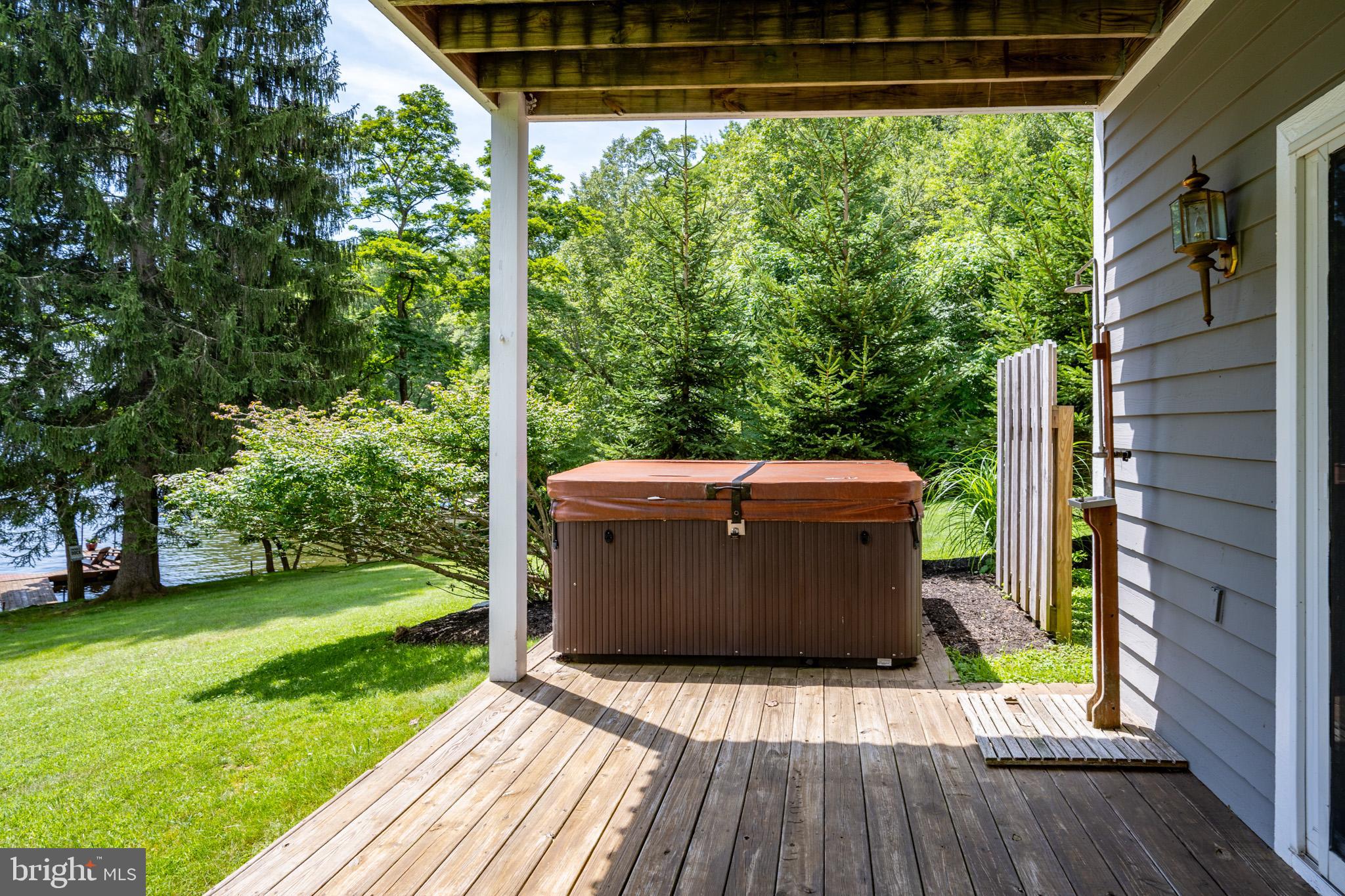 MARSH HILL VILLAGE - Residential