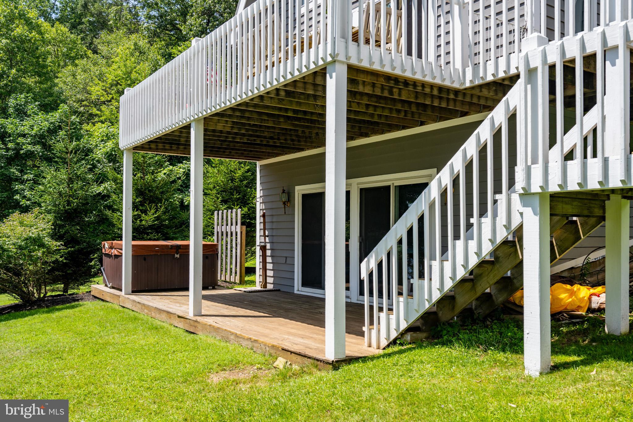 MARSH HILL VILLAGE - Residential