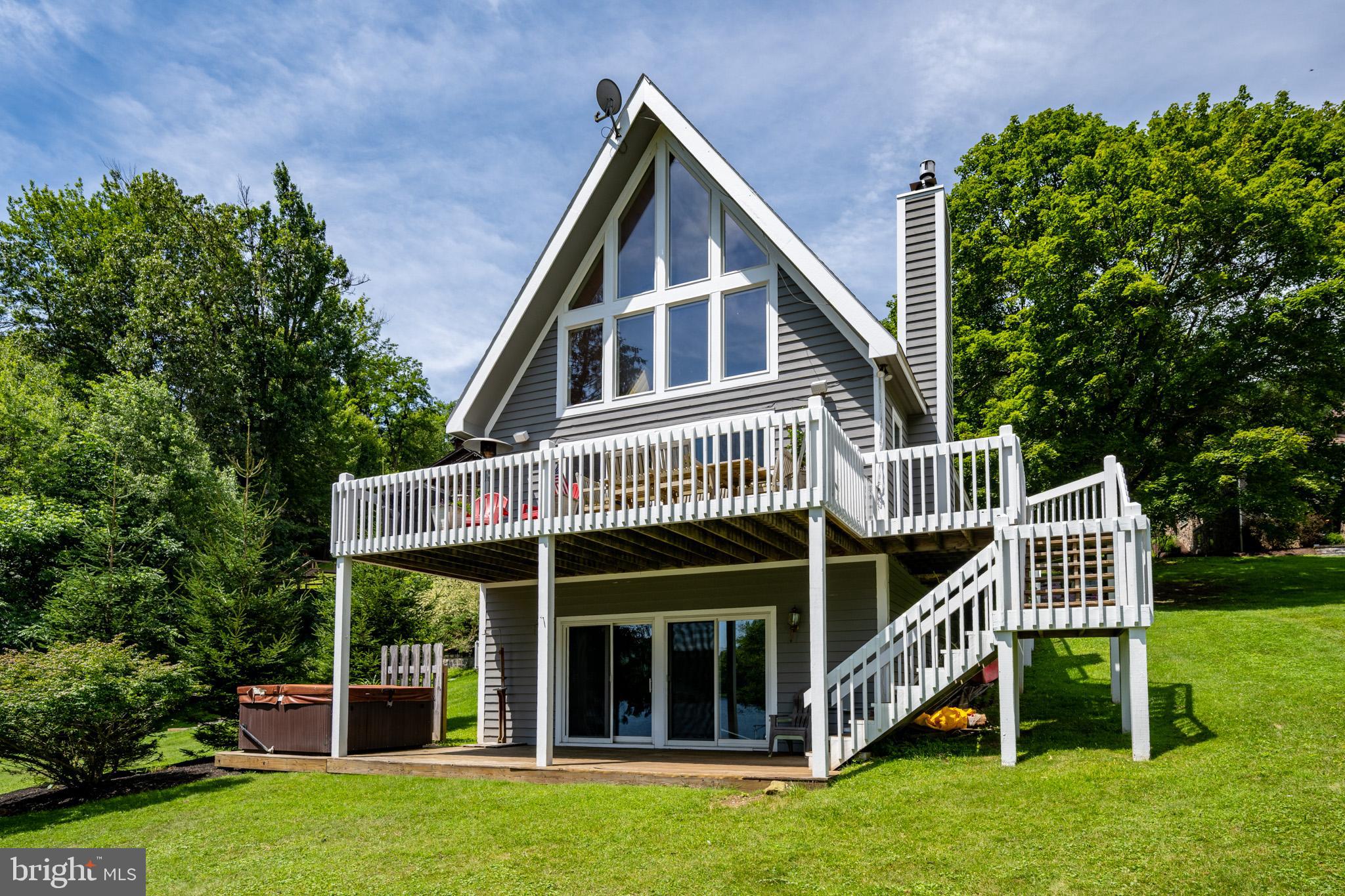 MARSH HILL VILLAGE - Residential