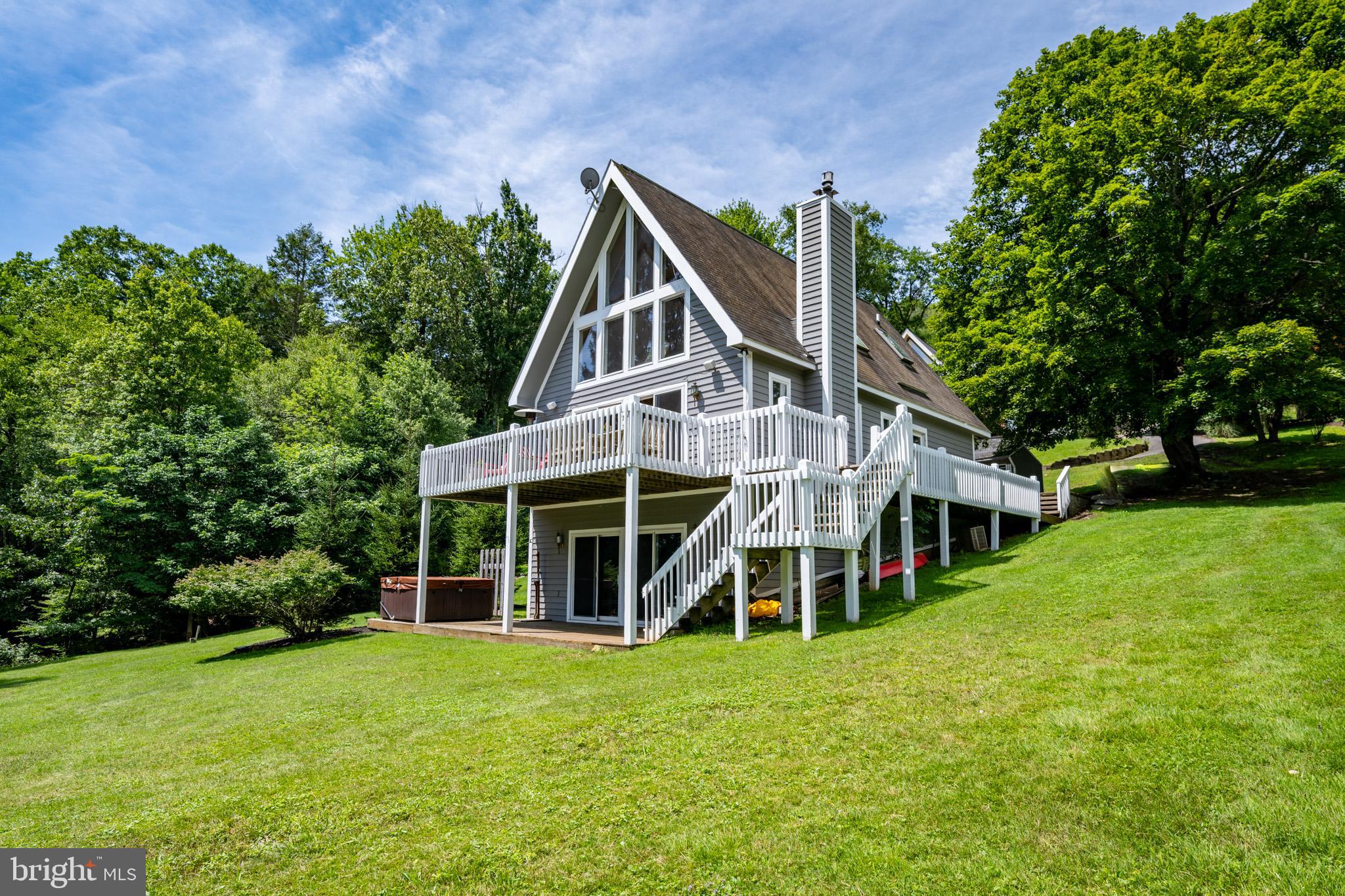 MARSH HILL VILLAGE - Residential