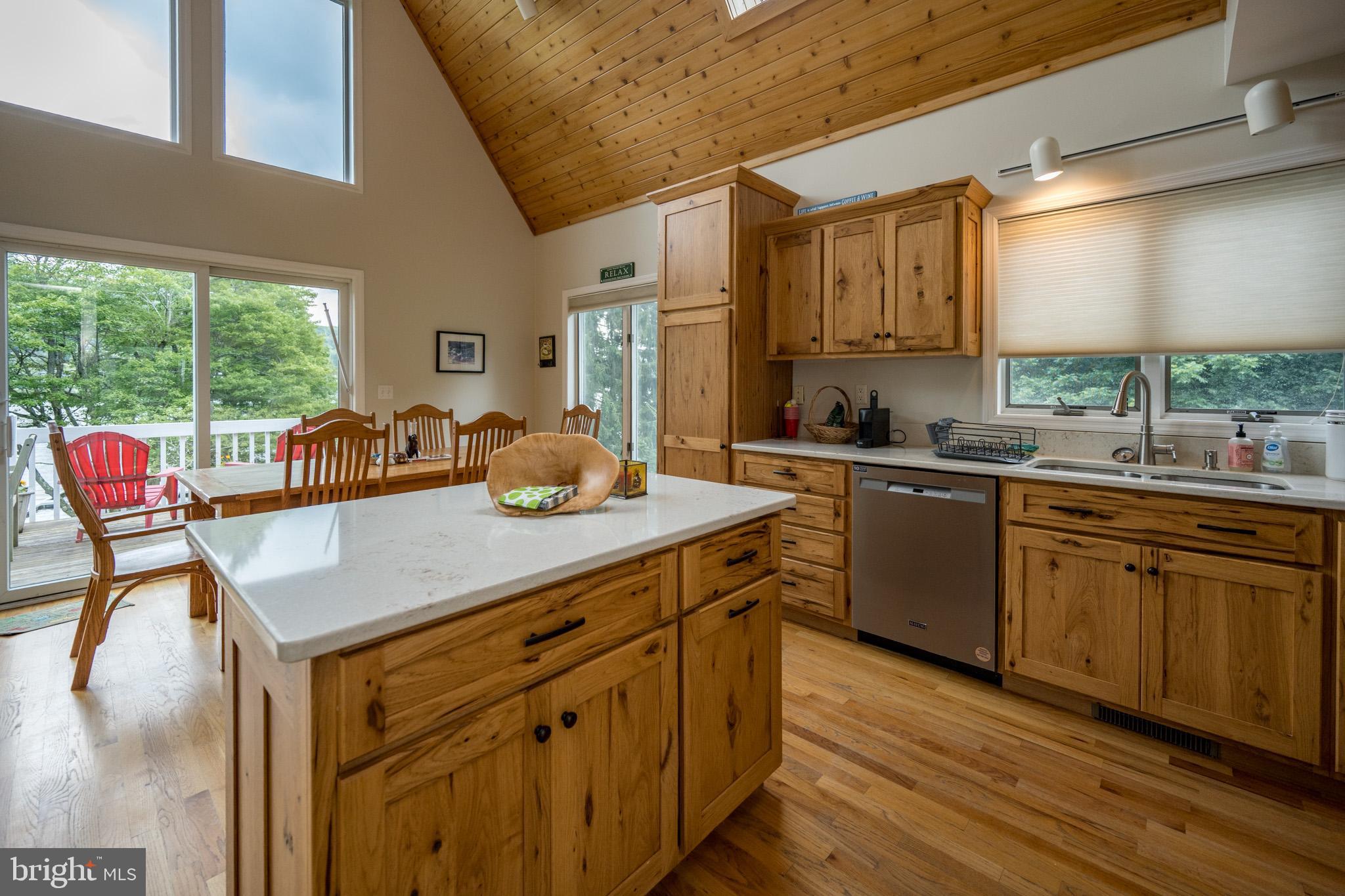 MARSH HILL VILLAGE - Residential