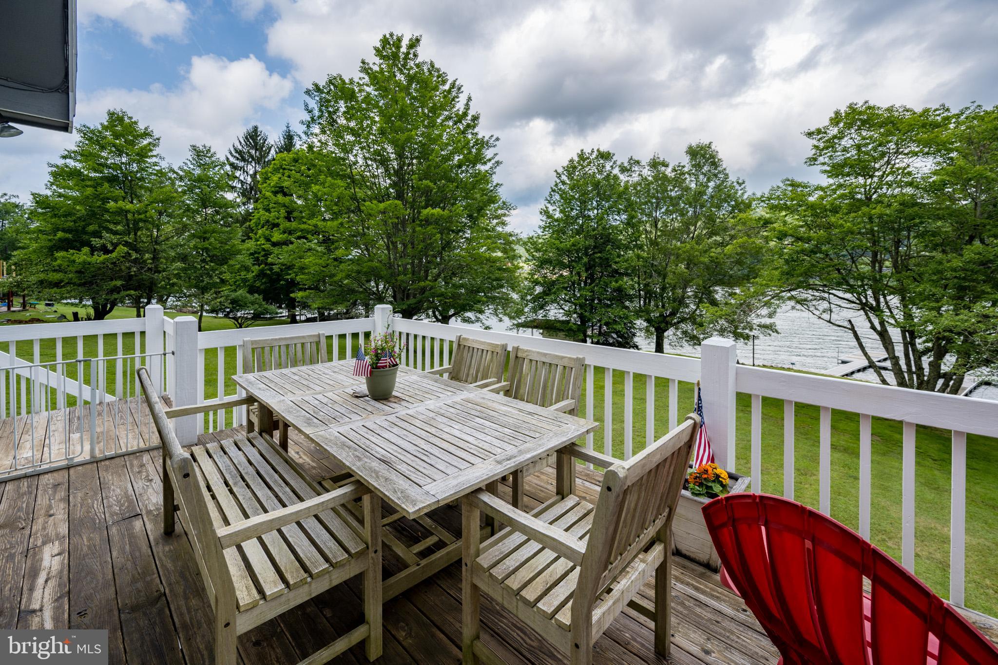 MARSH HILL VILLAGE - Residential