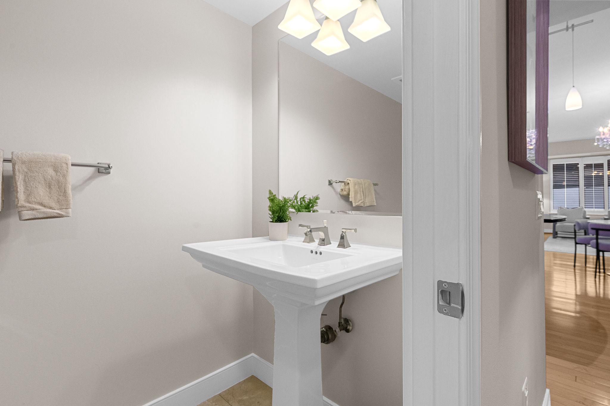 LIONSGATE - Residential