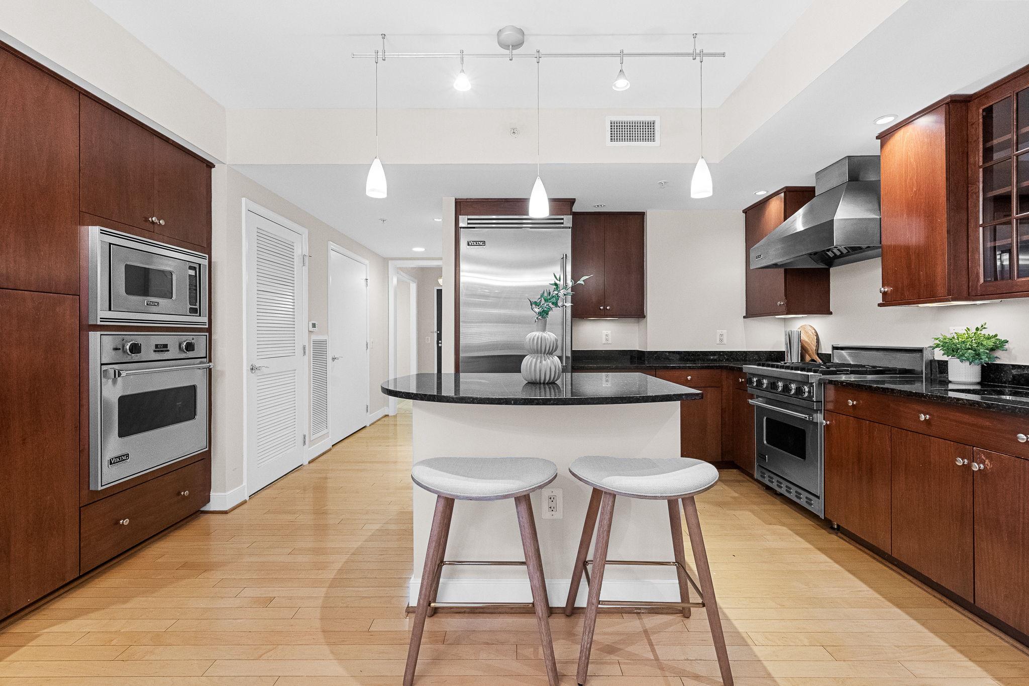 LIONSGATE - Residential
