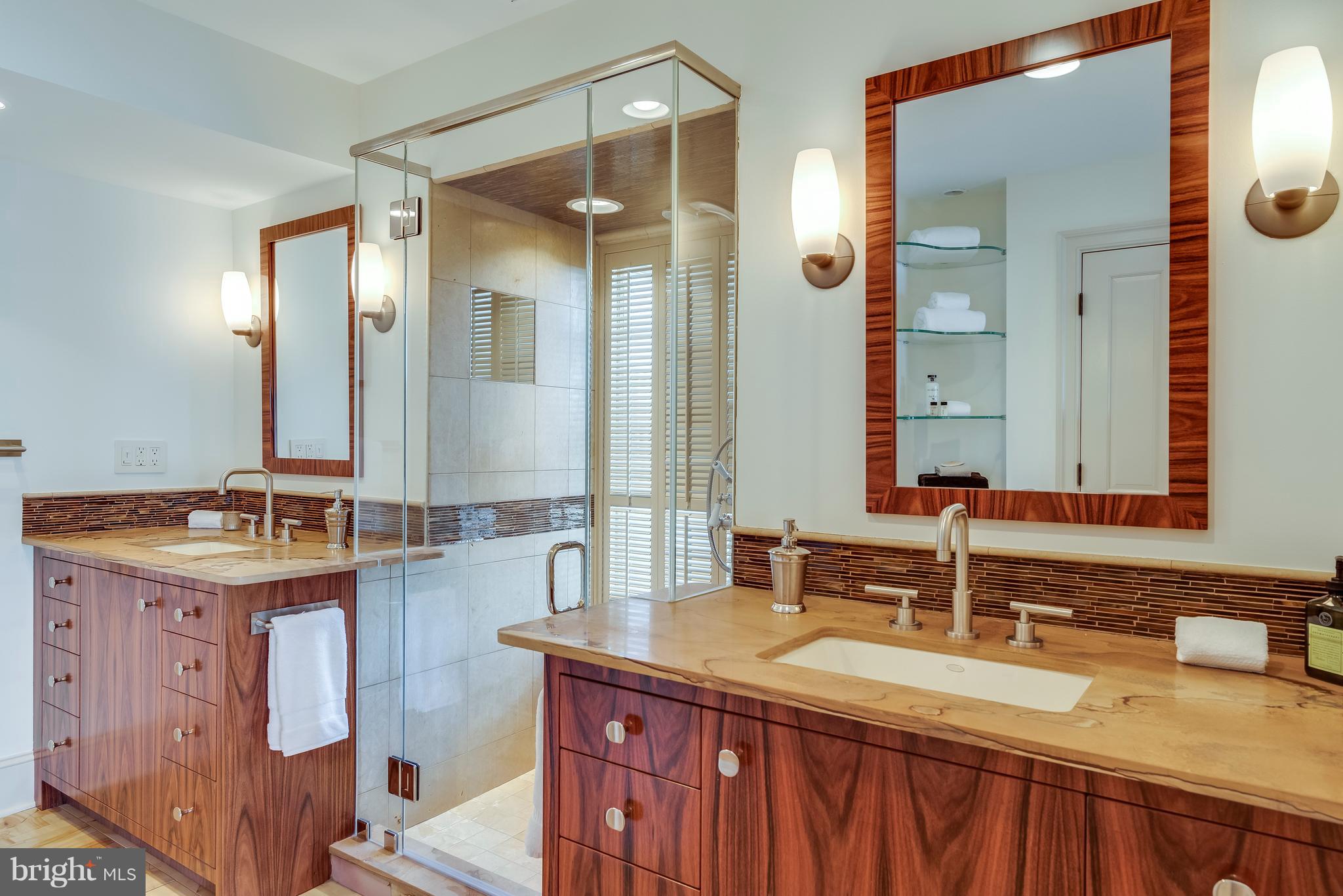 HORN POINT - Residential
