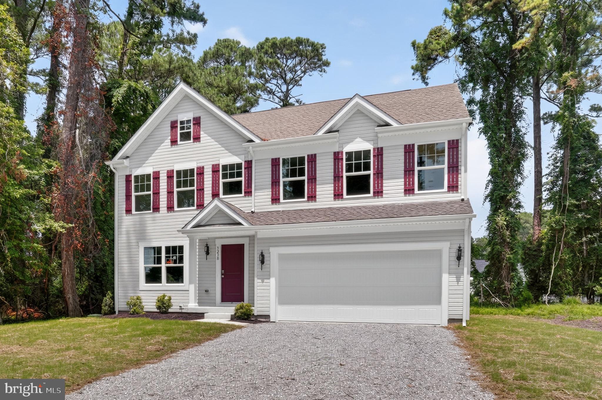 CAPTAIN'S COVE - Residential