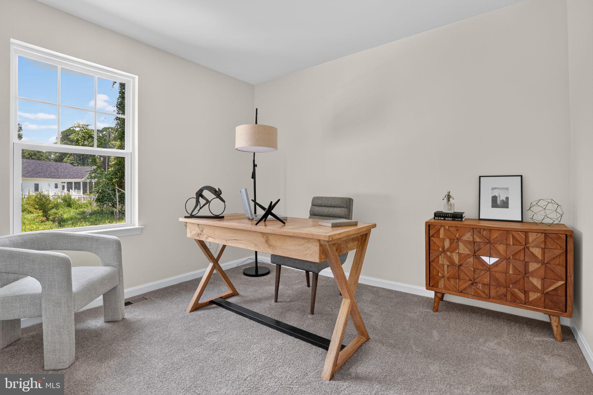 CAPTAIN'S COVE - Residential