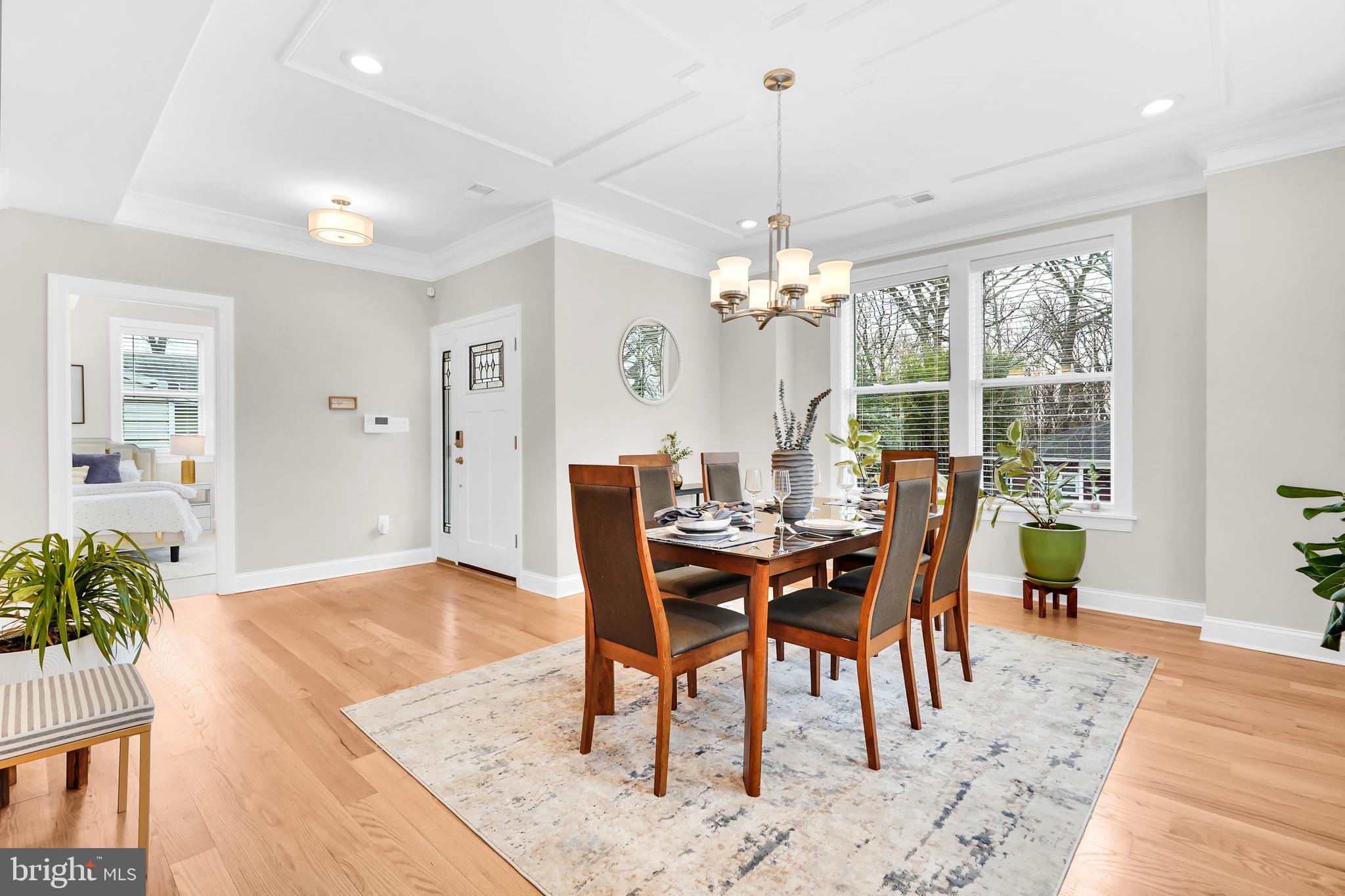 ROCK CREEK PALISADES - Residential