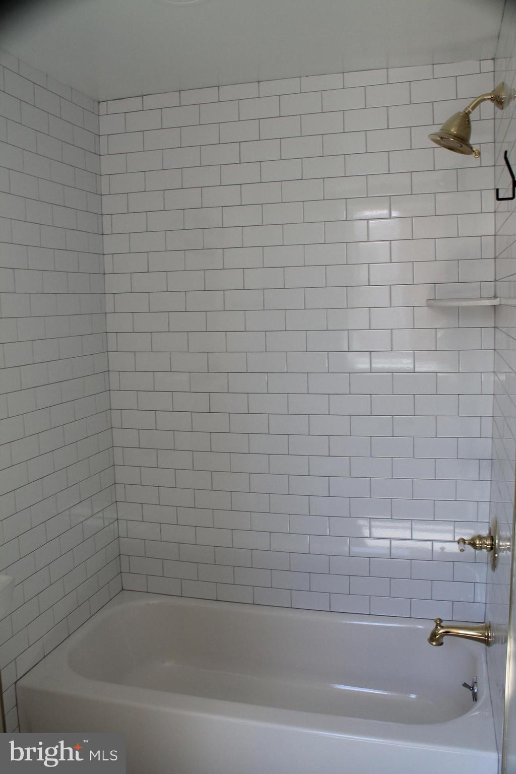 RITTENHOUSE SQUARE - Residential Income
