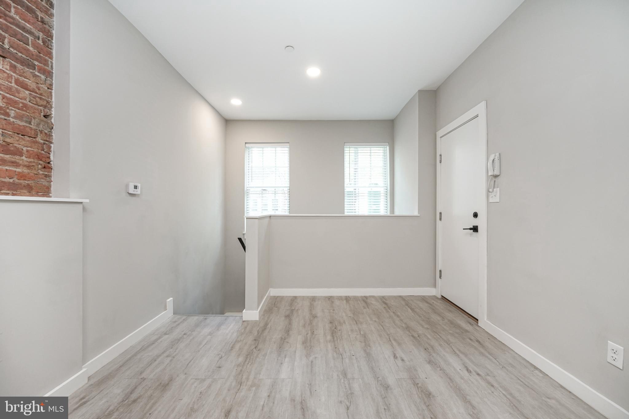 RITTENHOUSE SQUARE - Residential Income
