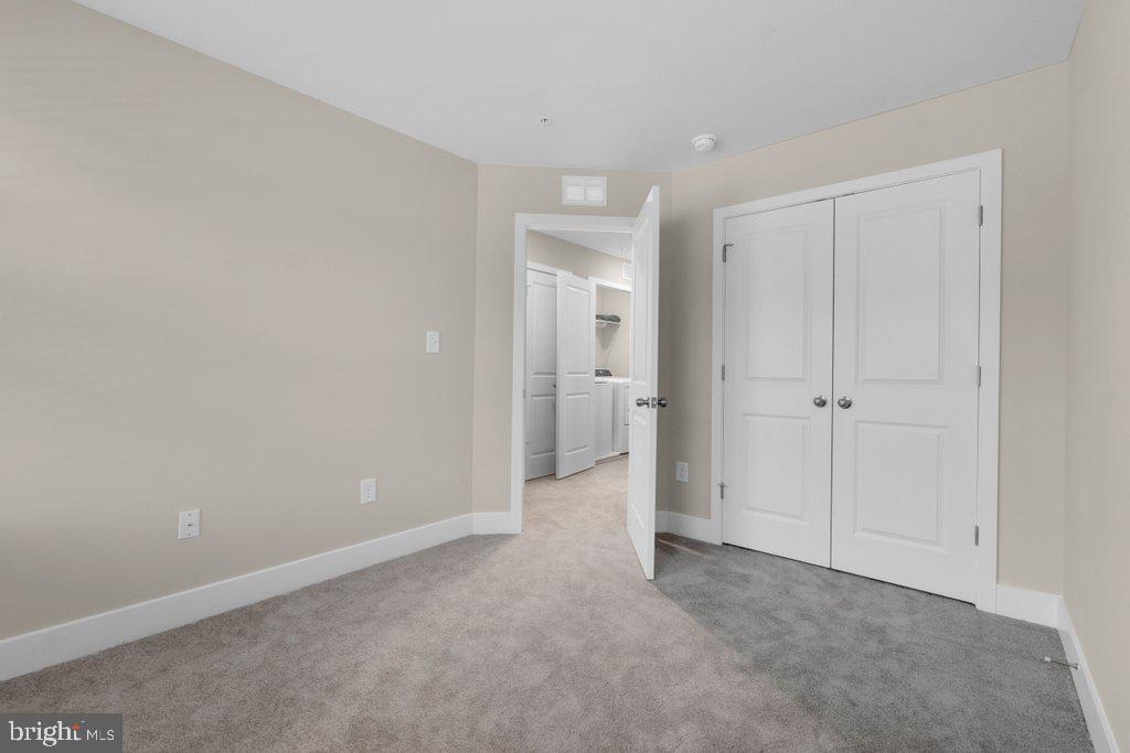 ESSEX - Residential
