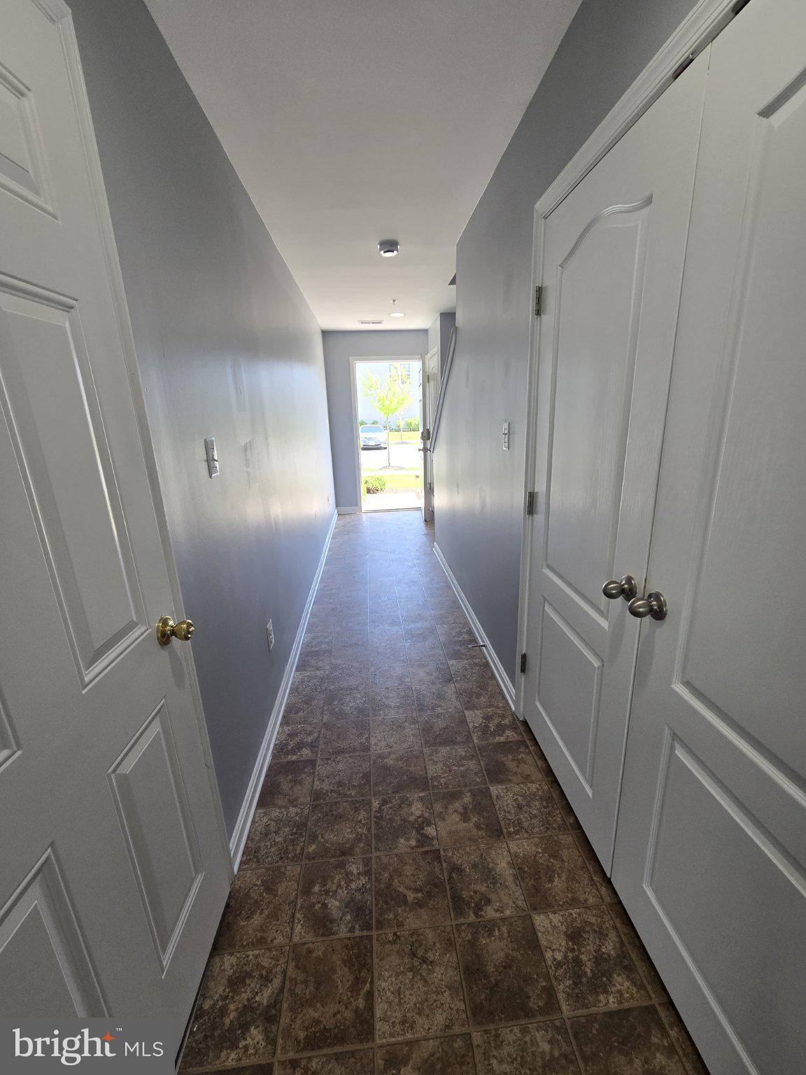 ADMIRALS LANDING - Residential