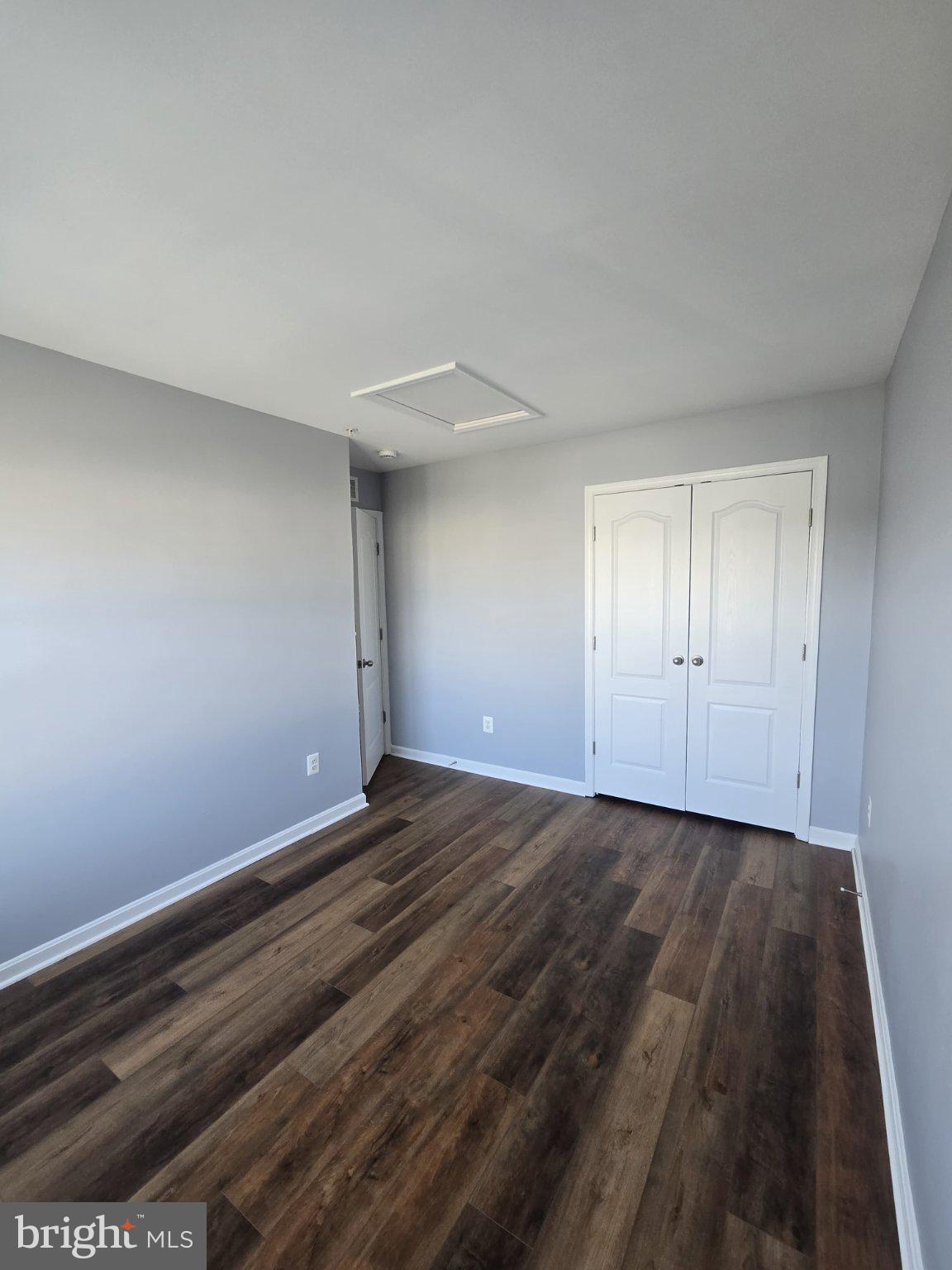 ADMIRALS LANDING - Residential