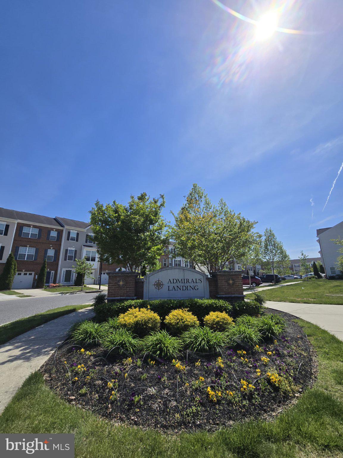 ADMIRALS LANDING - Residential