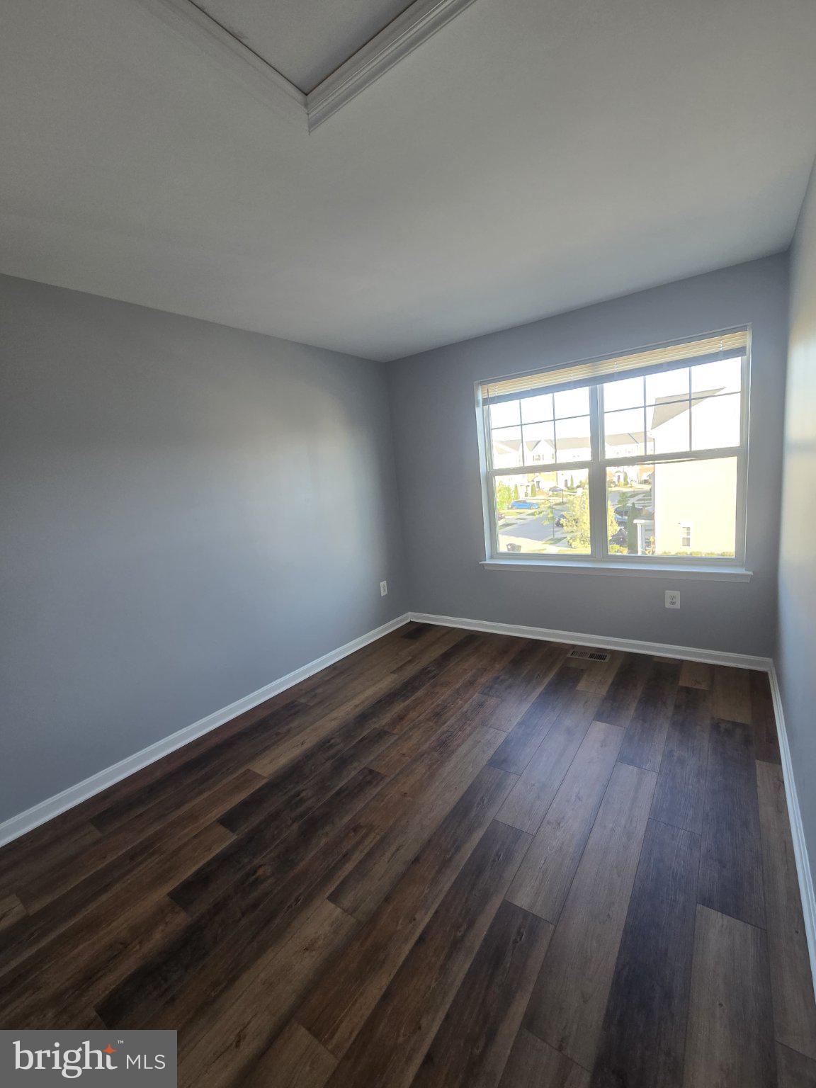 ADMIRALS LANDING - Residential