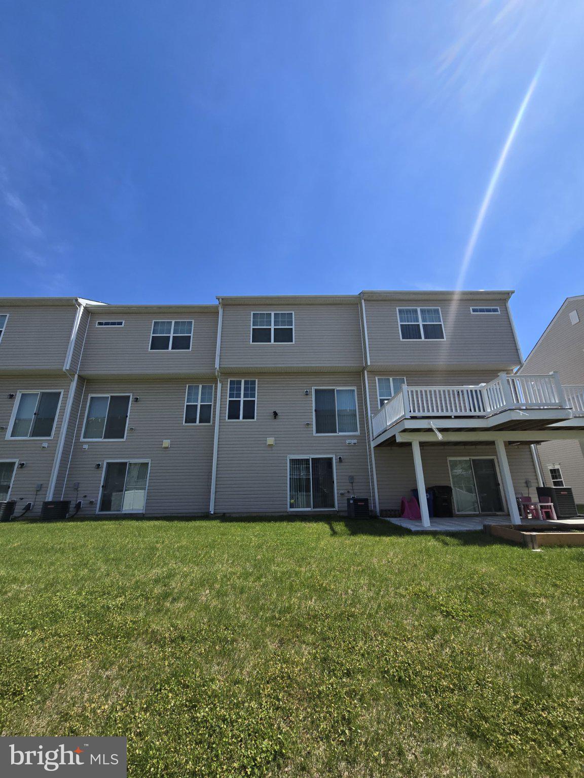 ADMIRALS LANDING - Residential