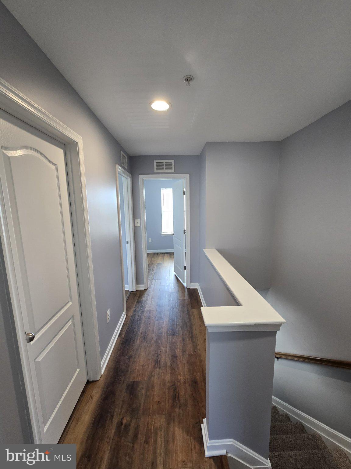 ADMIRALS LANDING - Residential