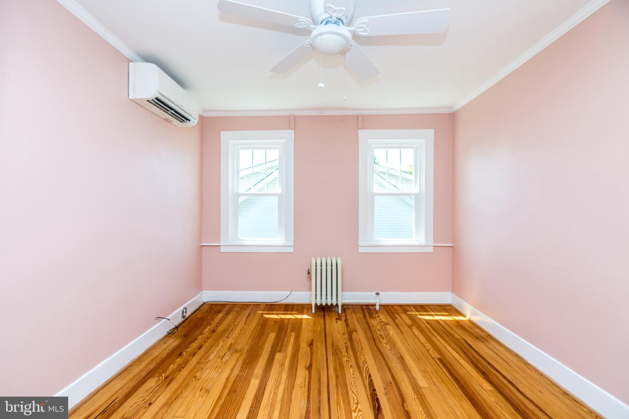 RADNOR WINSTON - Residential