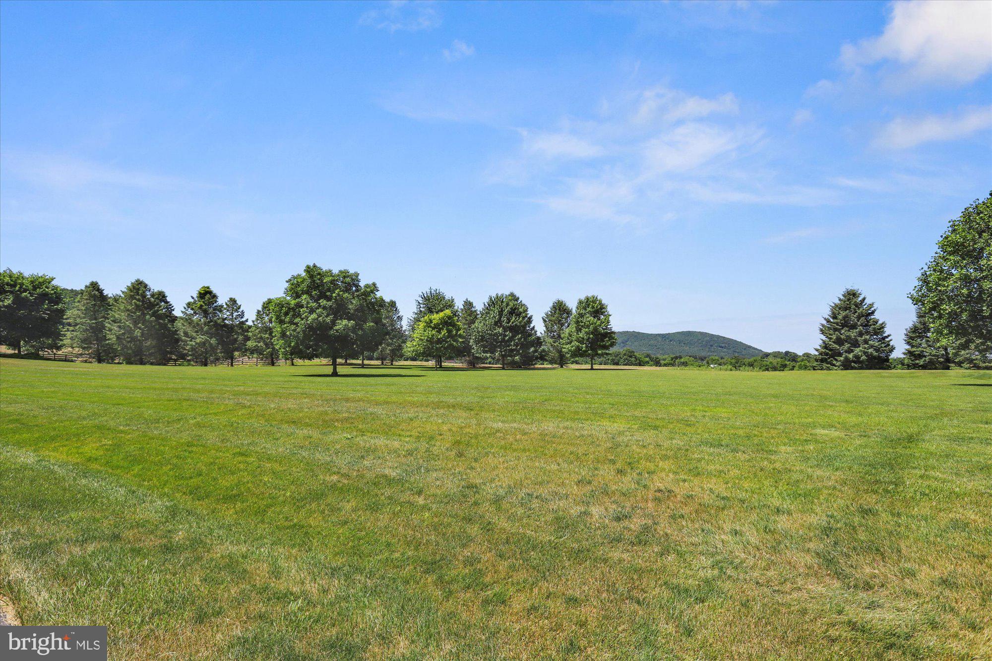 NEWVILLE - Farm