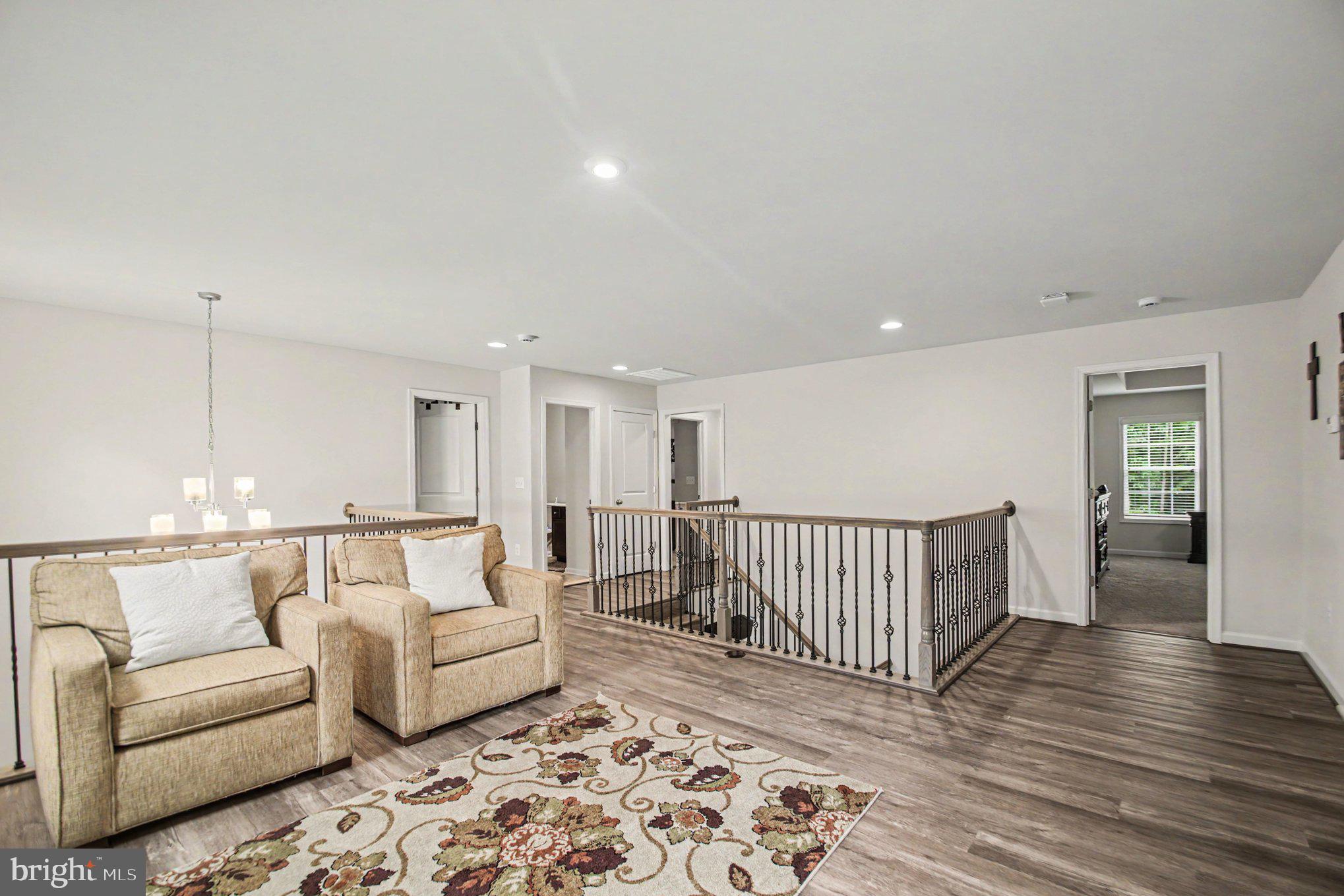 MINE RIDGE - Residential