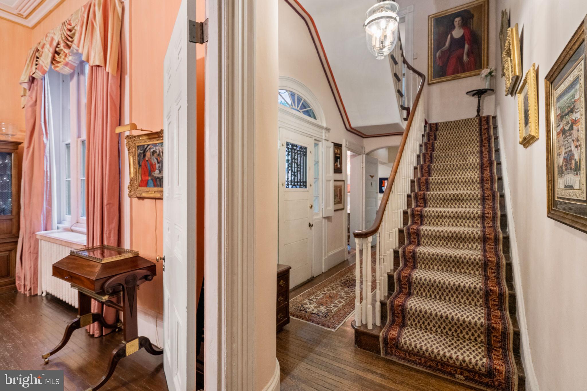 WASHINGTON SQ WEST - Residential