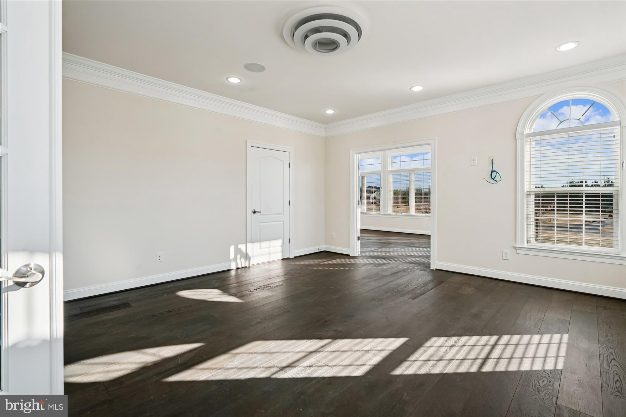 HUNTERS POND - Residential