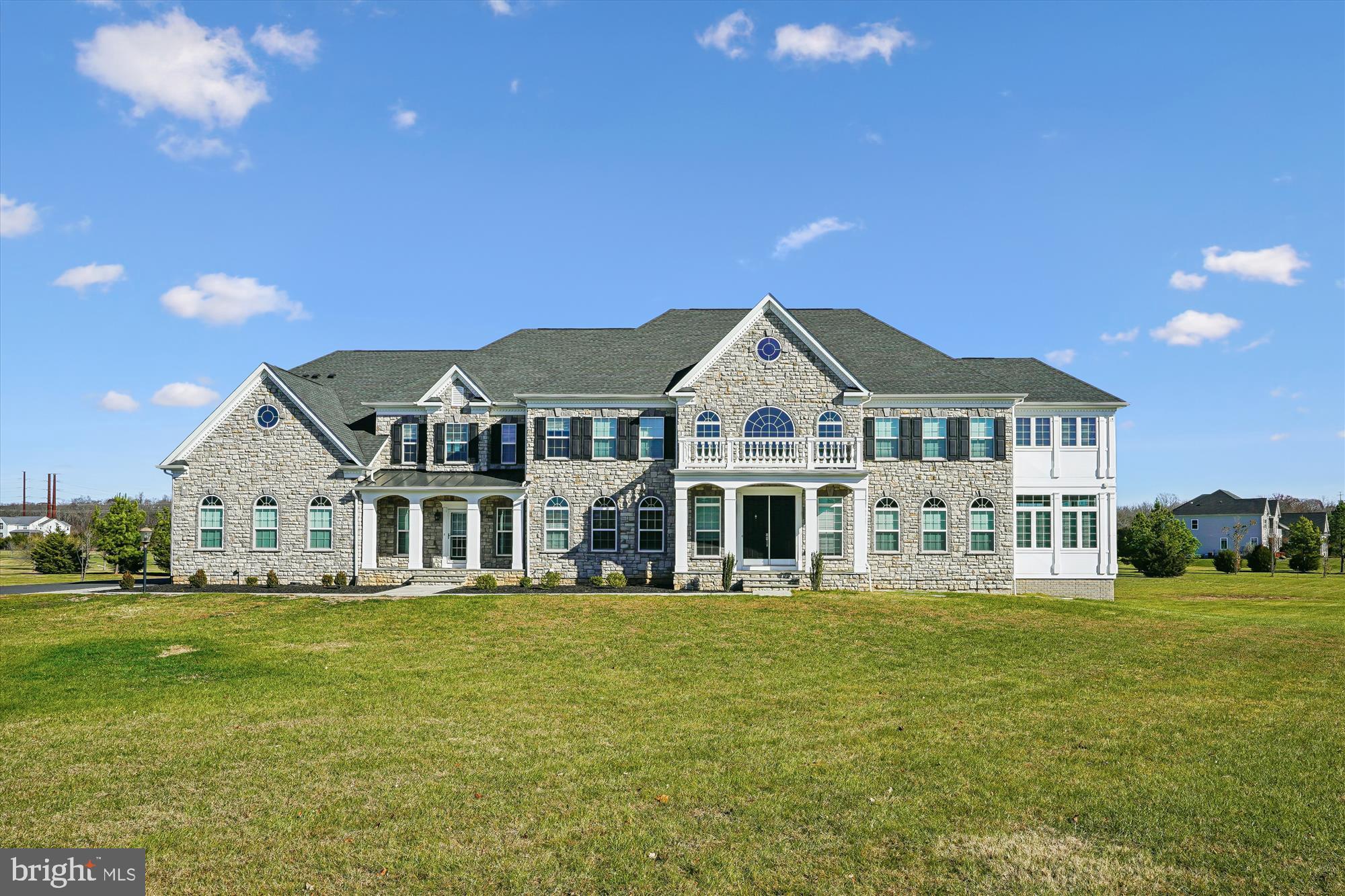 HUNTERS POND - Residential
