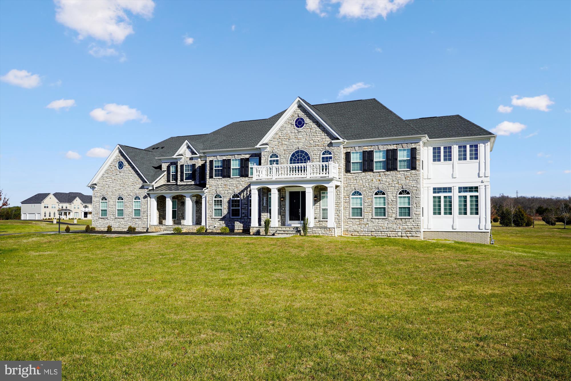 HUNTERS POND - Residential